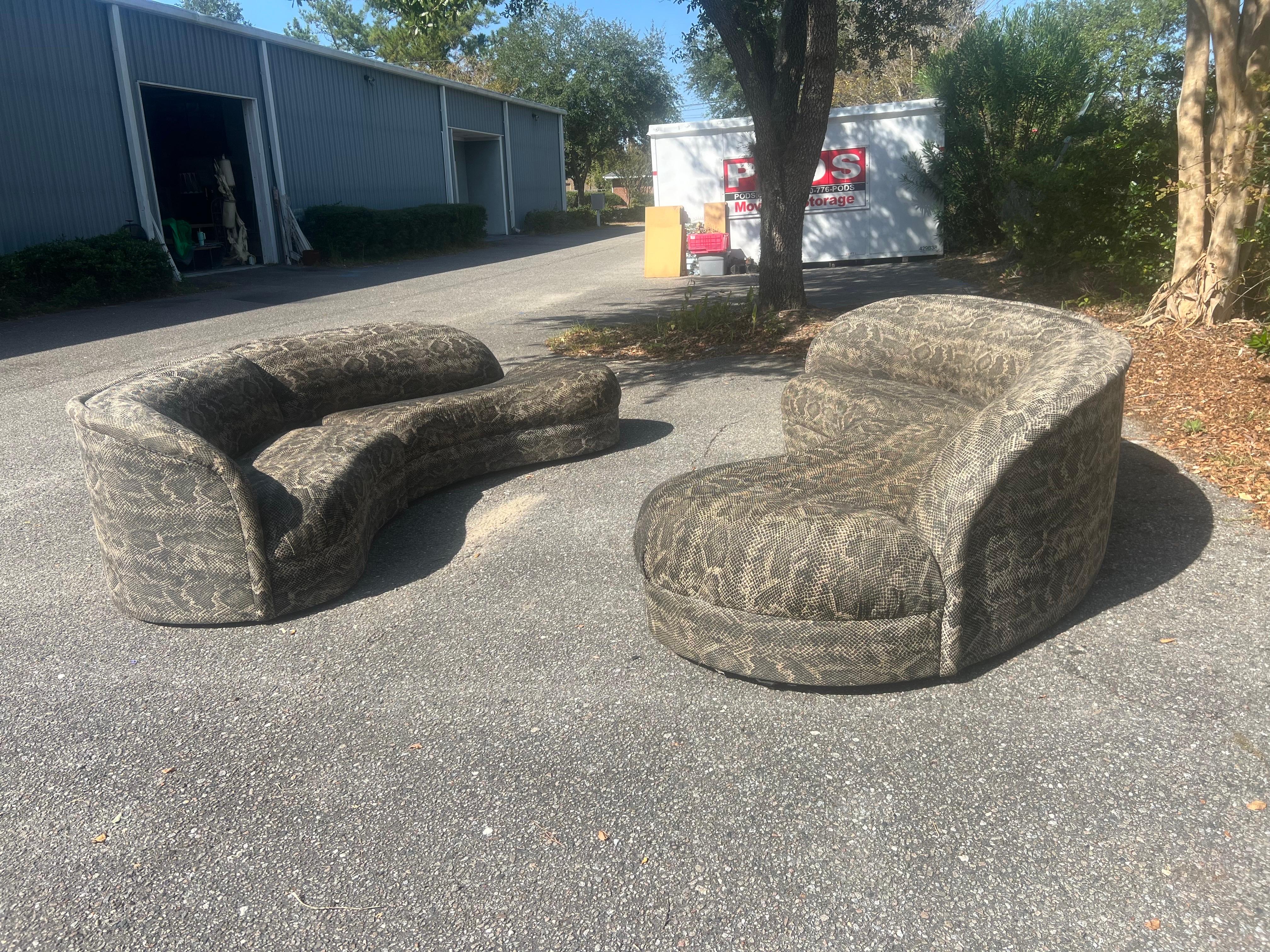 1990er Maurice Villency Serpentinen-Sofas aus Serpentinen-Set – 2er-Set (Postmoderne) im Angebot