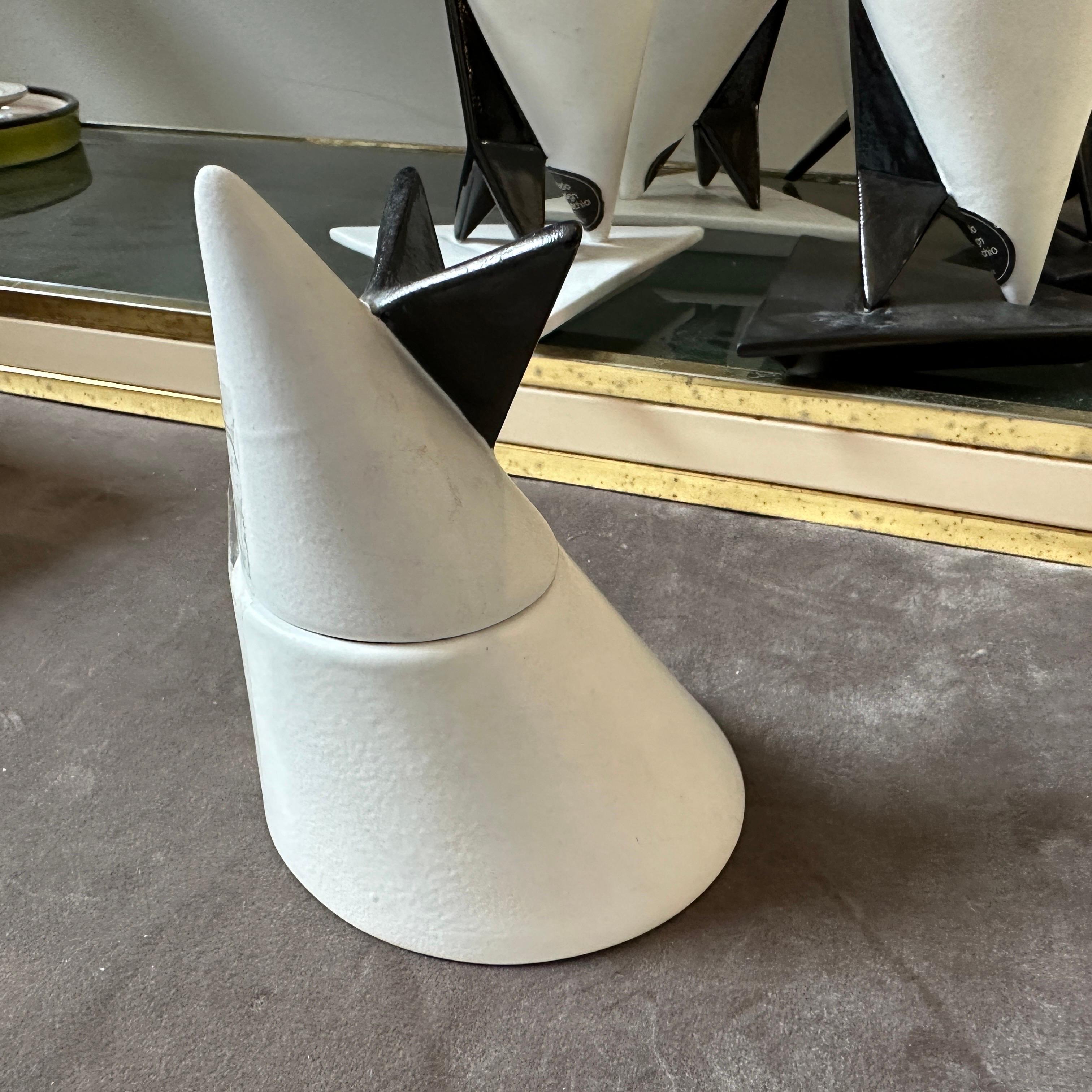 XX secolo Set da caffè in bianco e nero Memphis Milano degli anni '90 di Taruschio in vendita