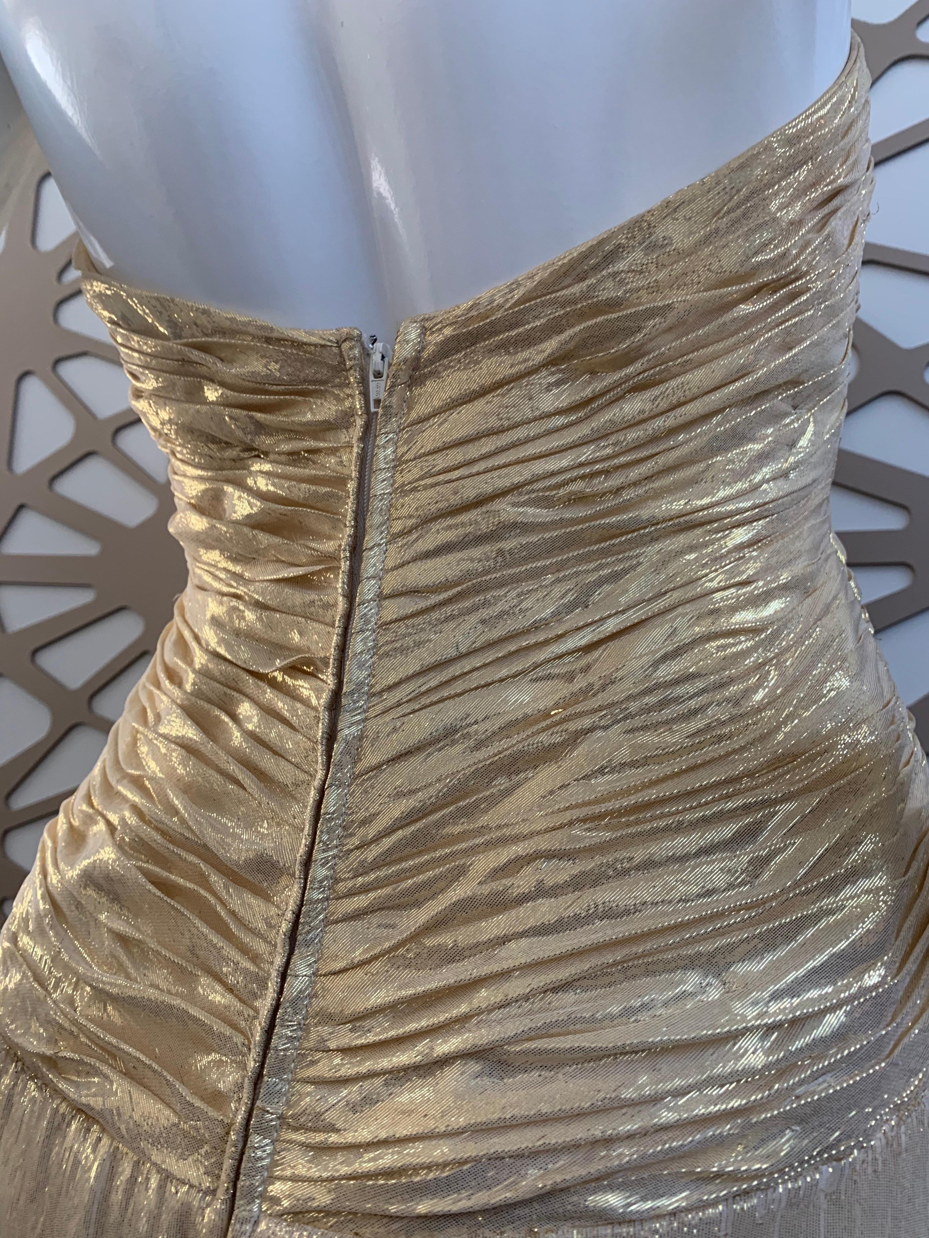 1990 Michael Casey Couture Gold Lame Goddess Gown W/ Halter Neck & Deep V   en vente 3