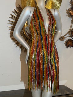 Michael Casey de los años 90 Vestido mini halter con rayas arco iris, abalorios y cristales