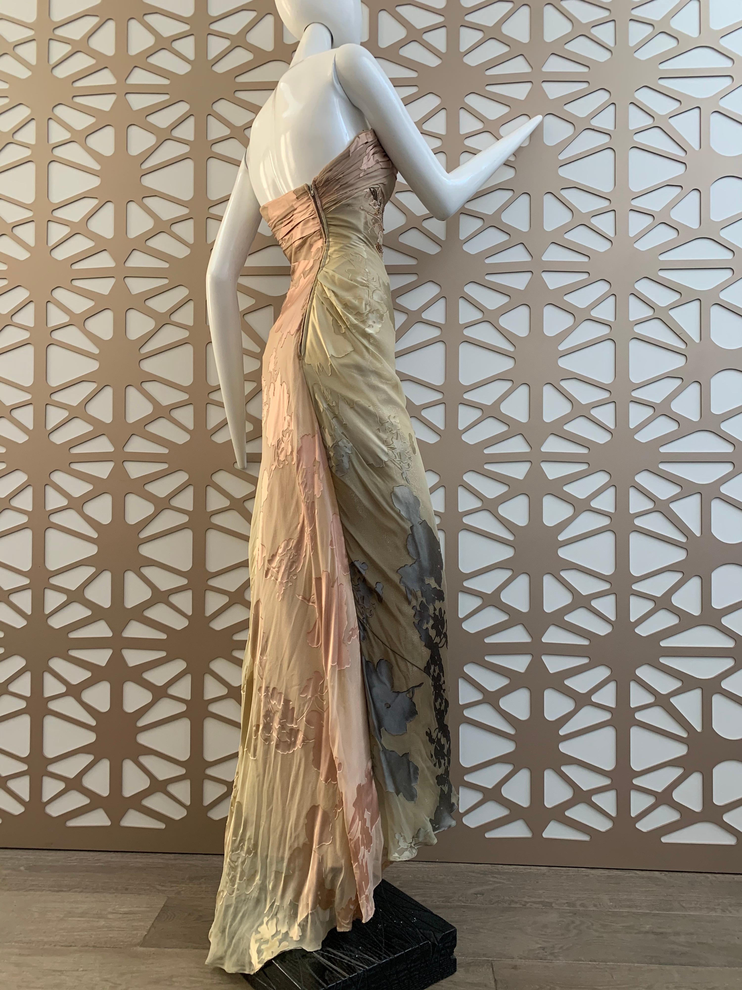 1990s Michael Casey Silk Ombre Botanical-Patterned Strapless Gown W/ Train  For Sale 2