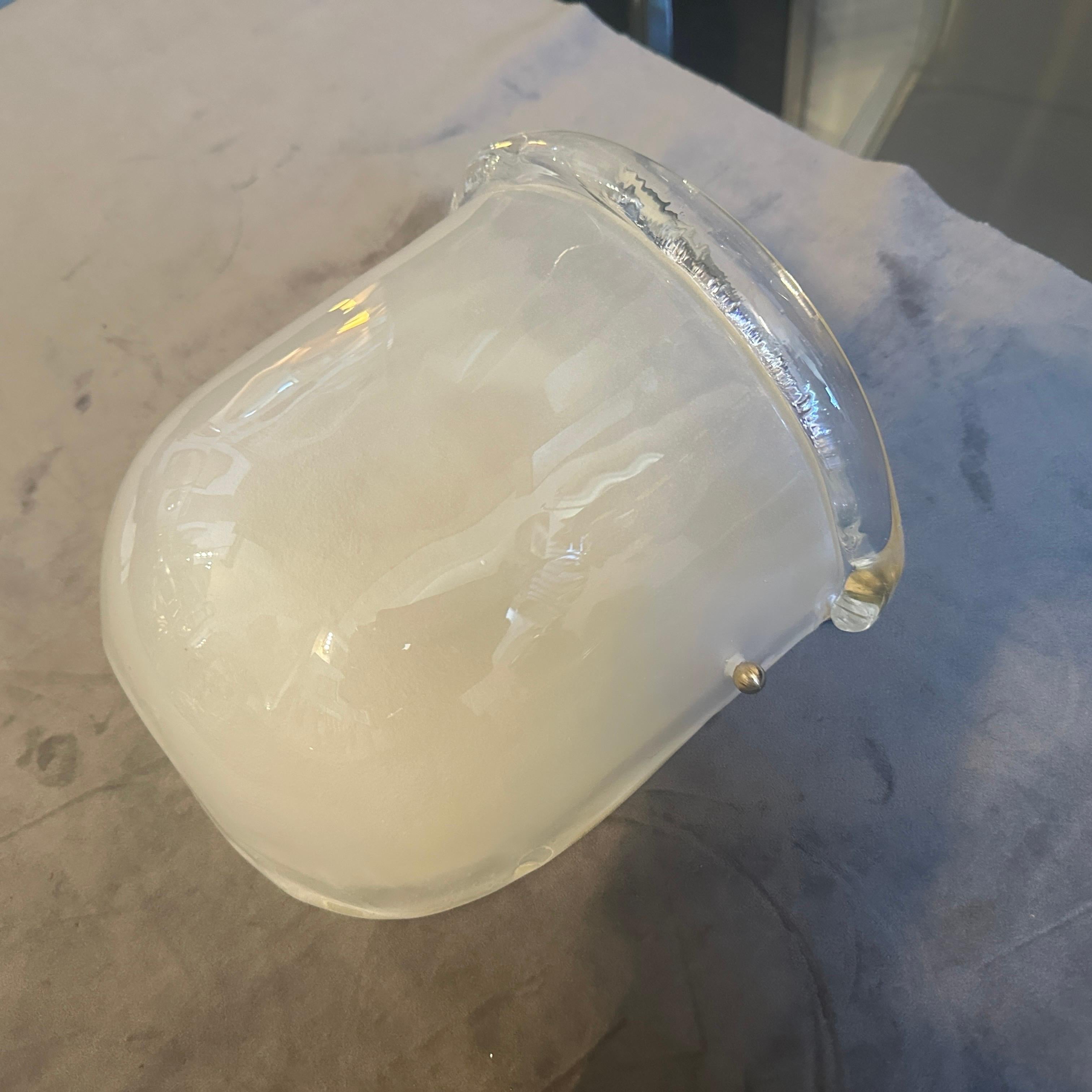 Apliques de pared de latón y cristal de Murano estilo Barovier de mediados de siglo XX Hecho a mano en venta