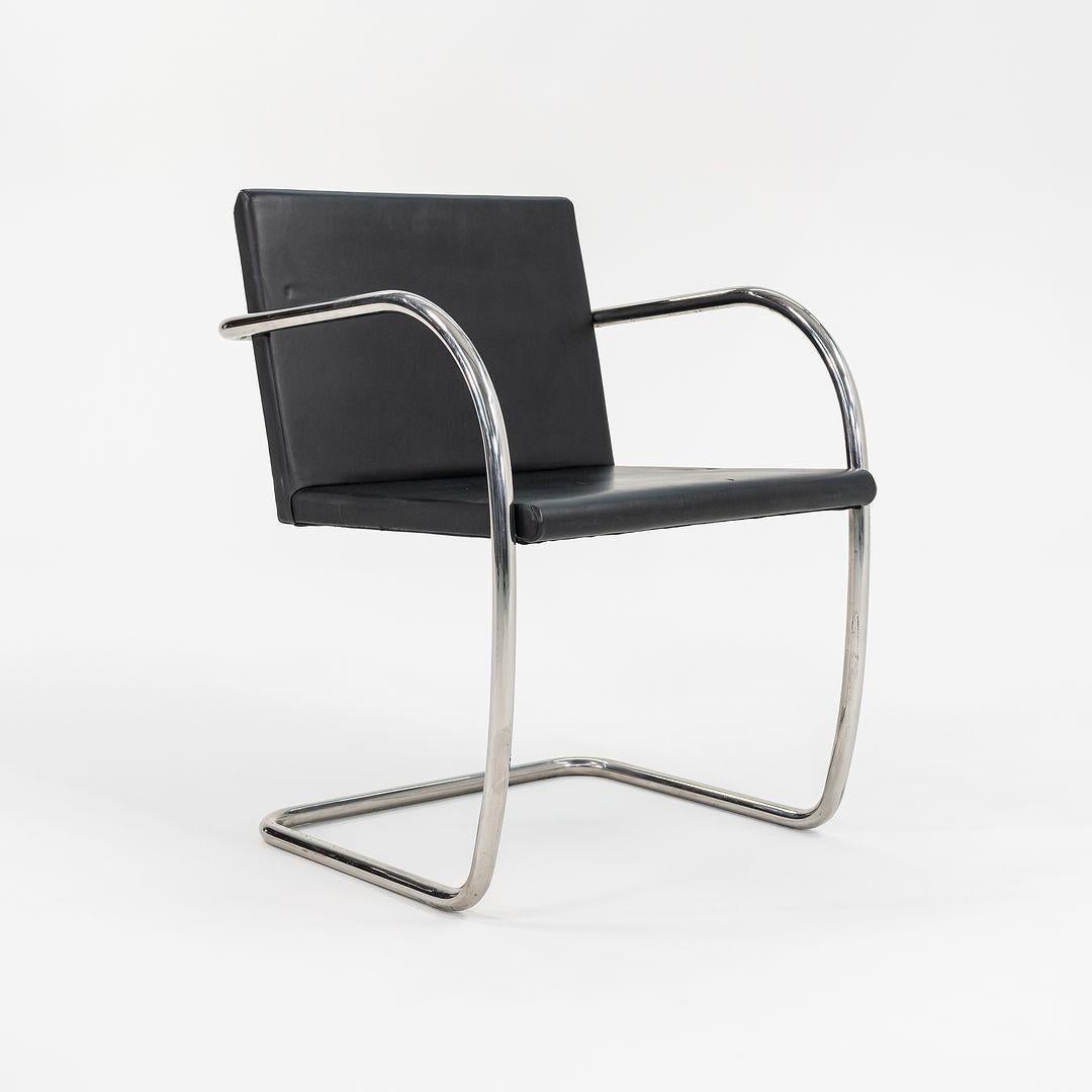 1990er Mies van der Rohe für Knoll Röhrenstuhl Brno mit dünnem Pad in Leder (Moderne) im Angebot