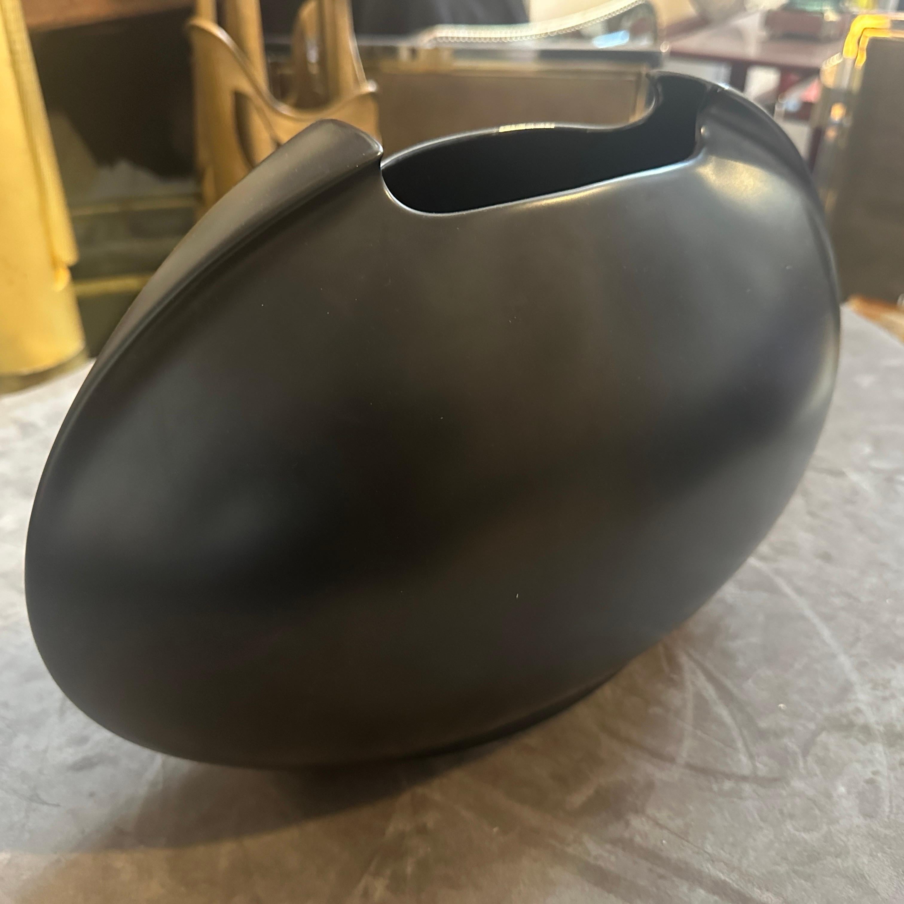 Italian 1990s Minimalist Black Porcelain Tasca Huge Vase by Lino Sabattini for Rosenthal For Sale