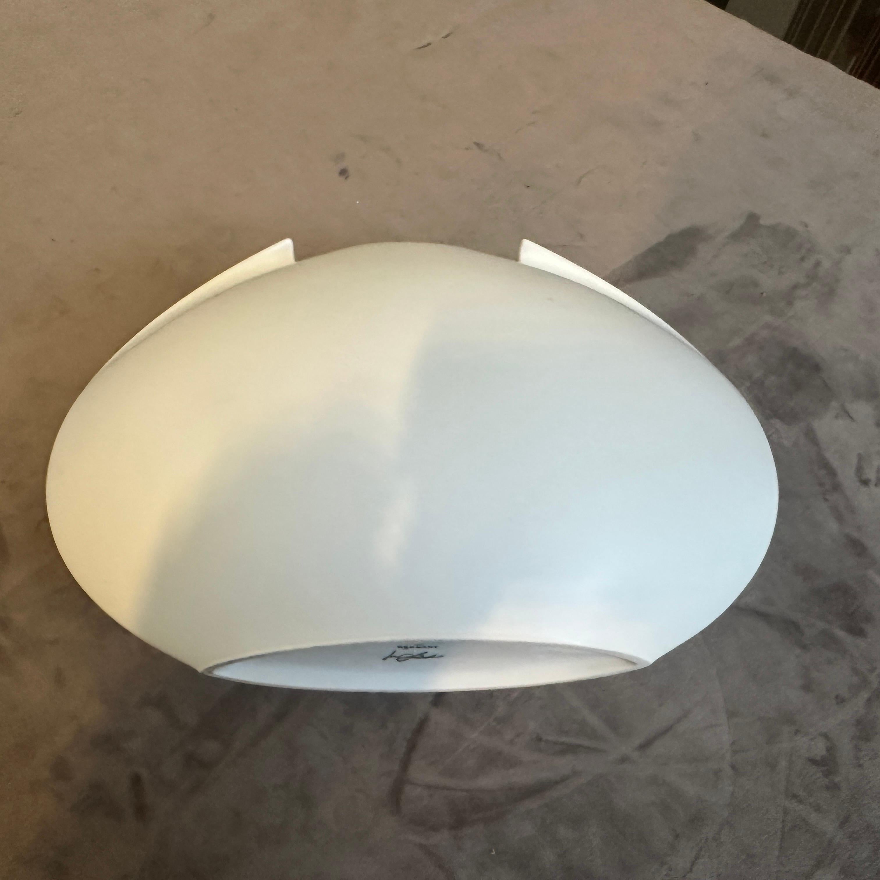 1990s Minimalist White Porcelain Tasca Vase by Lino Sabattini for Rosenthal For Sale 2