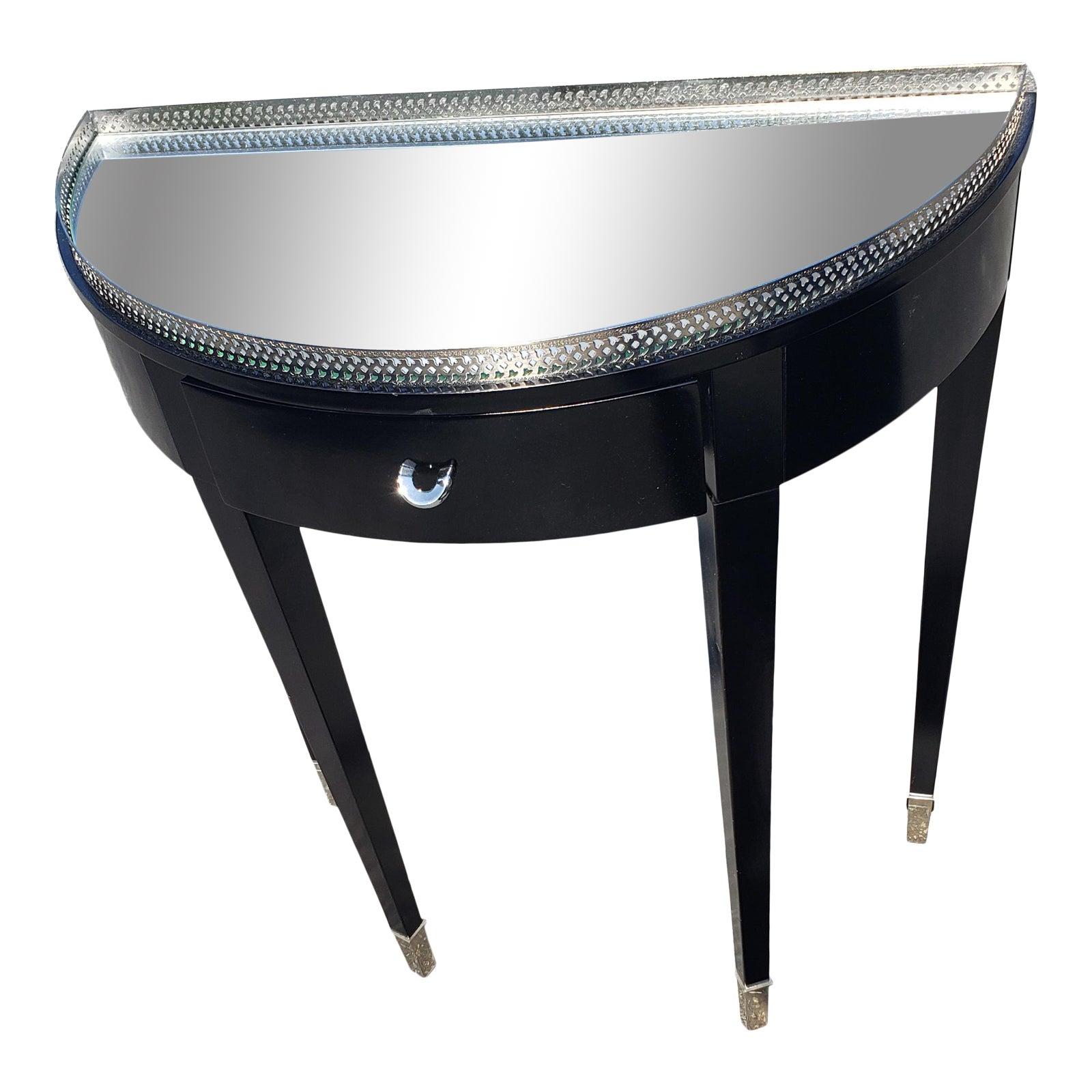 1990s Mirrored Contemporary Foyer Table