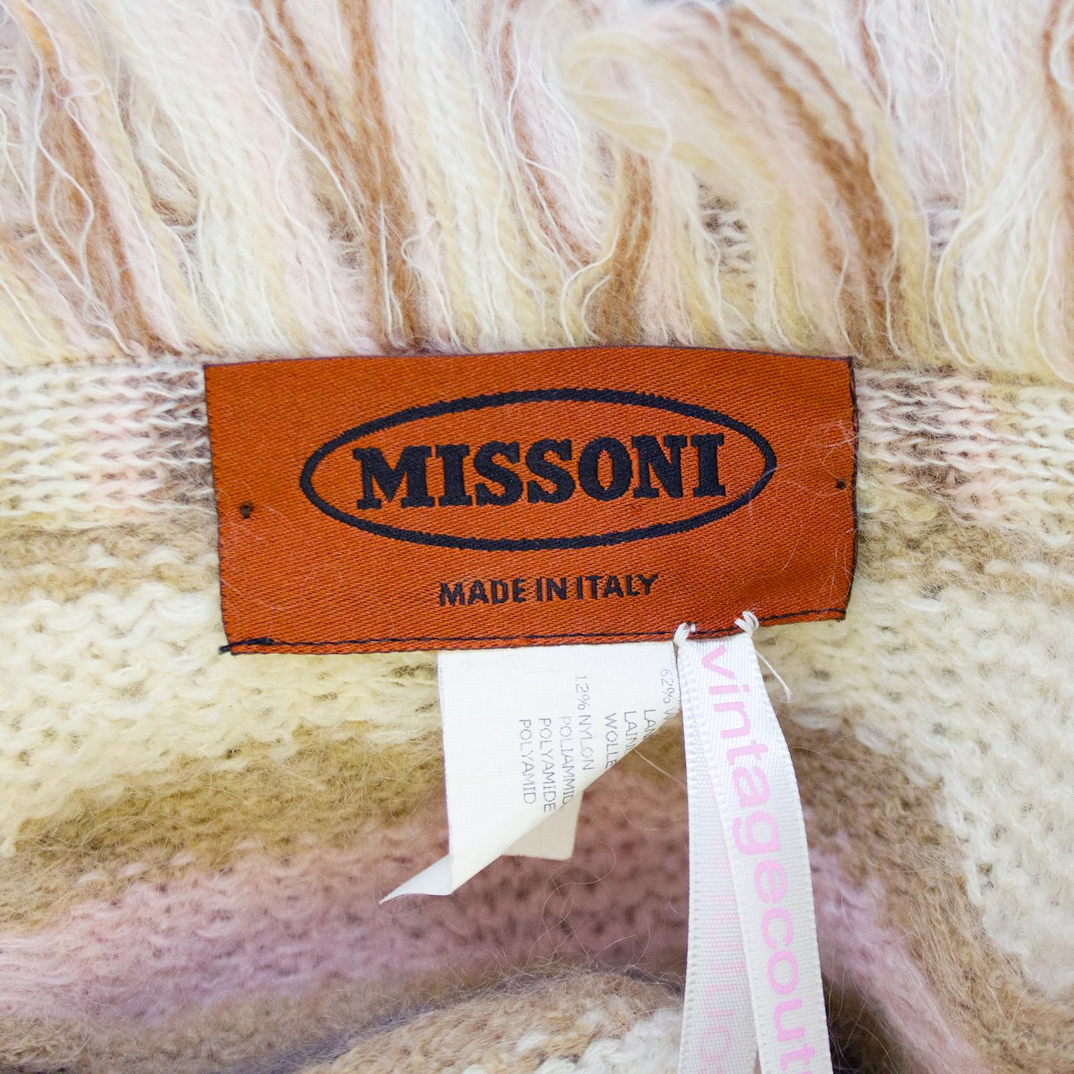 Manteau de voiture en laine rose, crème et gris Missoni des années 1990  en vente 2