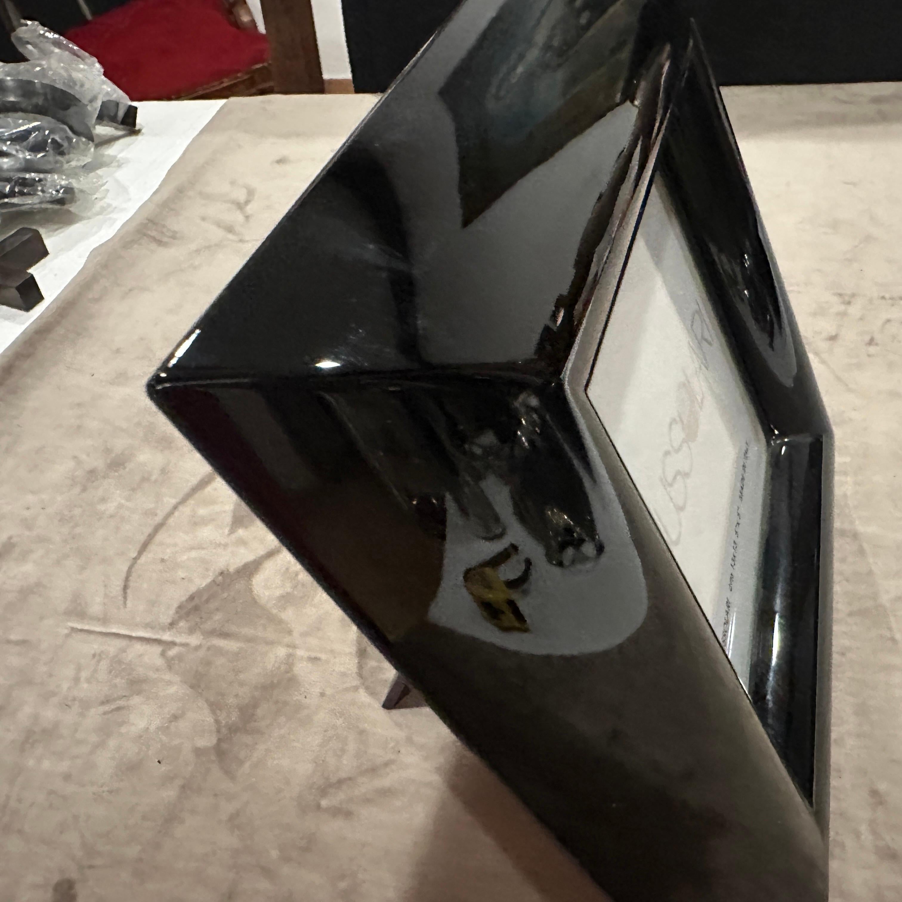 1990s Modern Black Lacquered Wood Italian Square Picture Frame by Bussolari For Sale 5