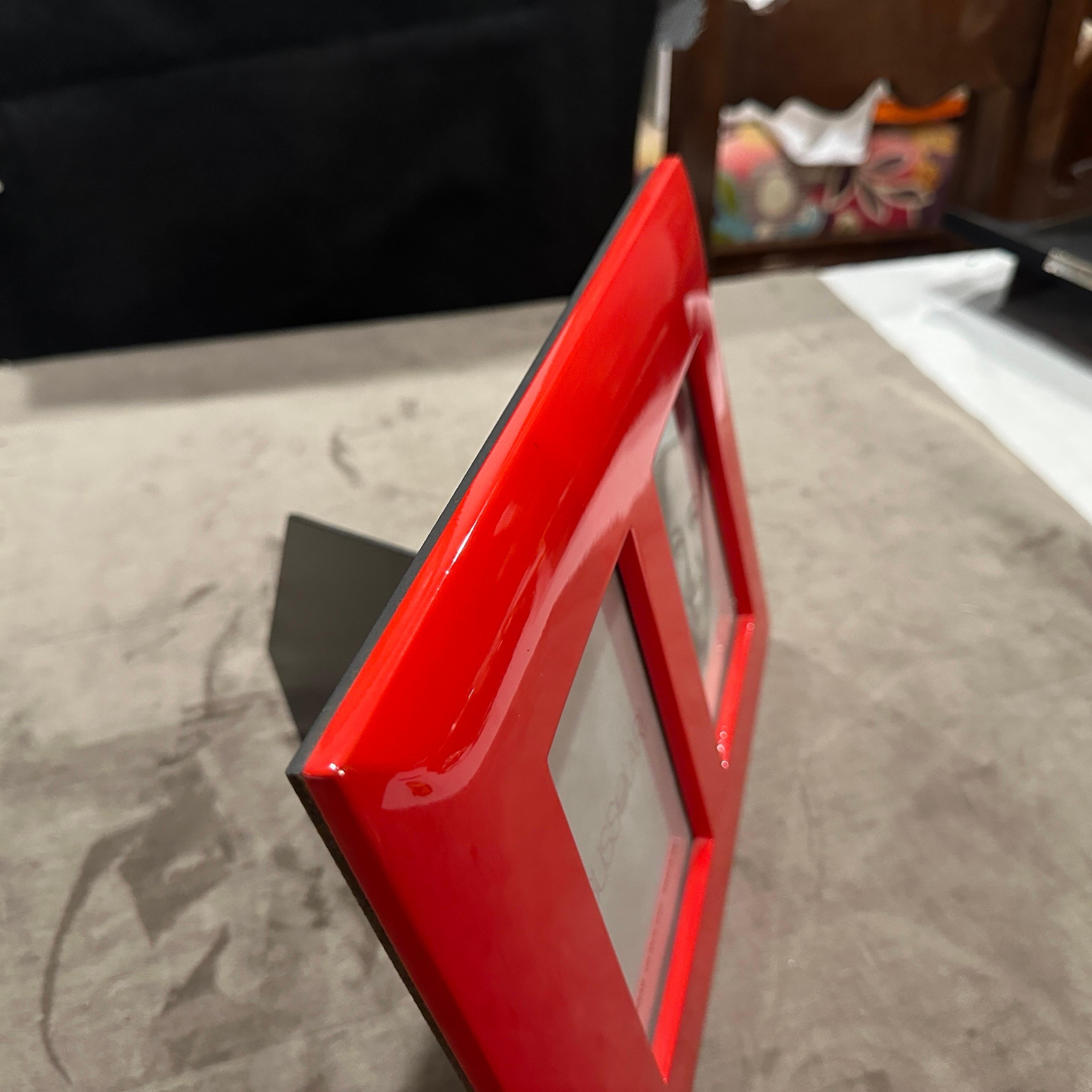 1990s Modern Red Lacquered Wood Italian Design Double Picture Frame by Bussolari For Sale 6