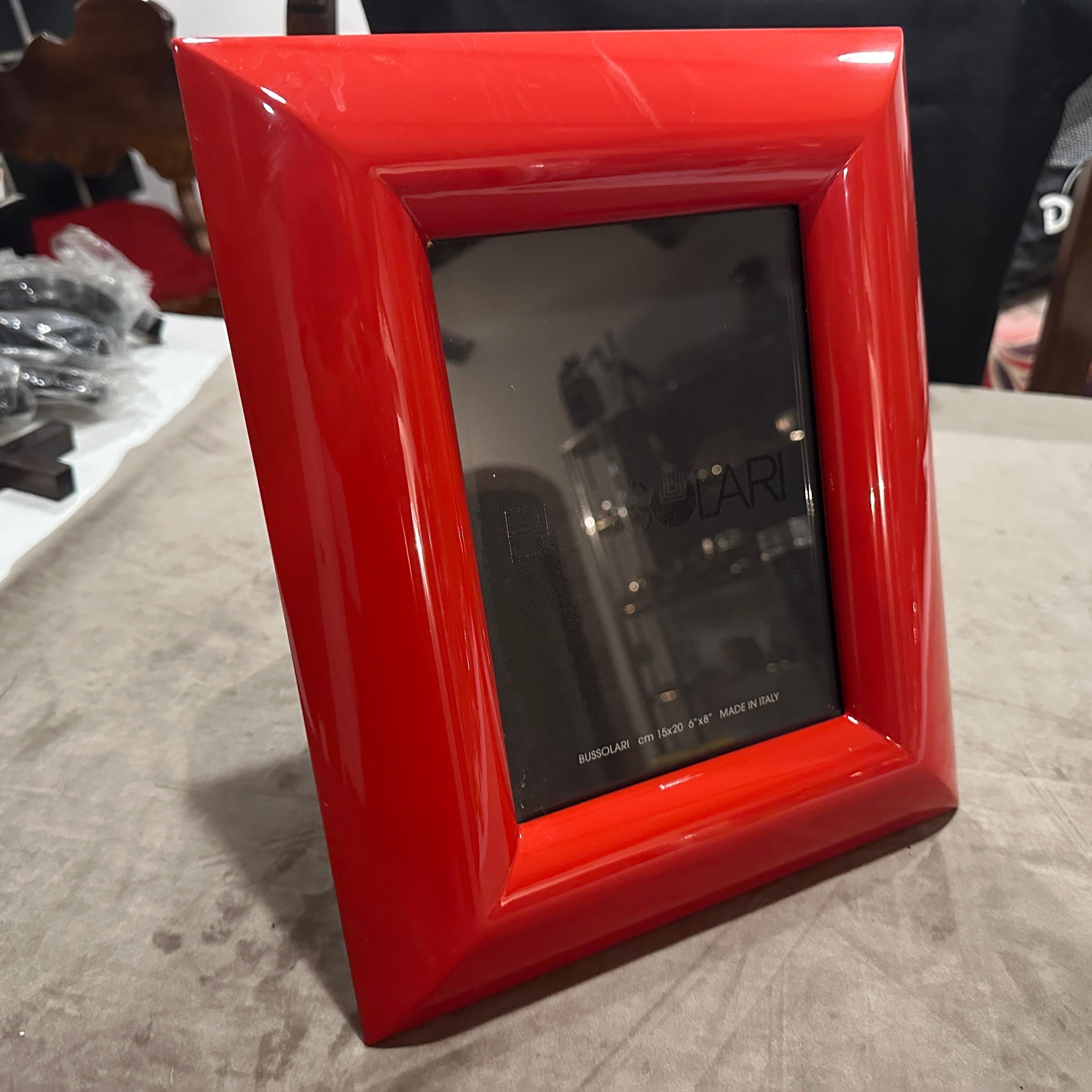 20th Century 1990s Modern Red Lacquered Wood Italian Design Picture Frame by Bussolari For Sale