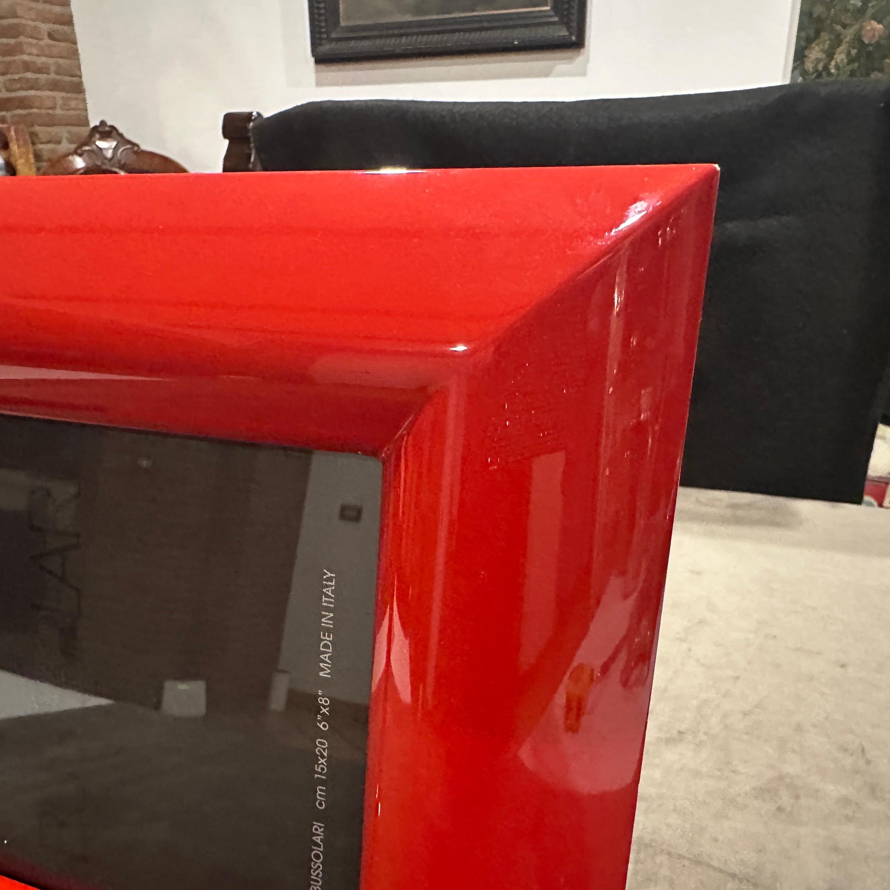 1990s Modern Red Lacquered Wood Italian Design Picture Frame by Bussolari For Sale 3