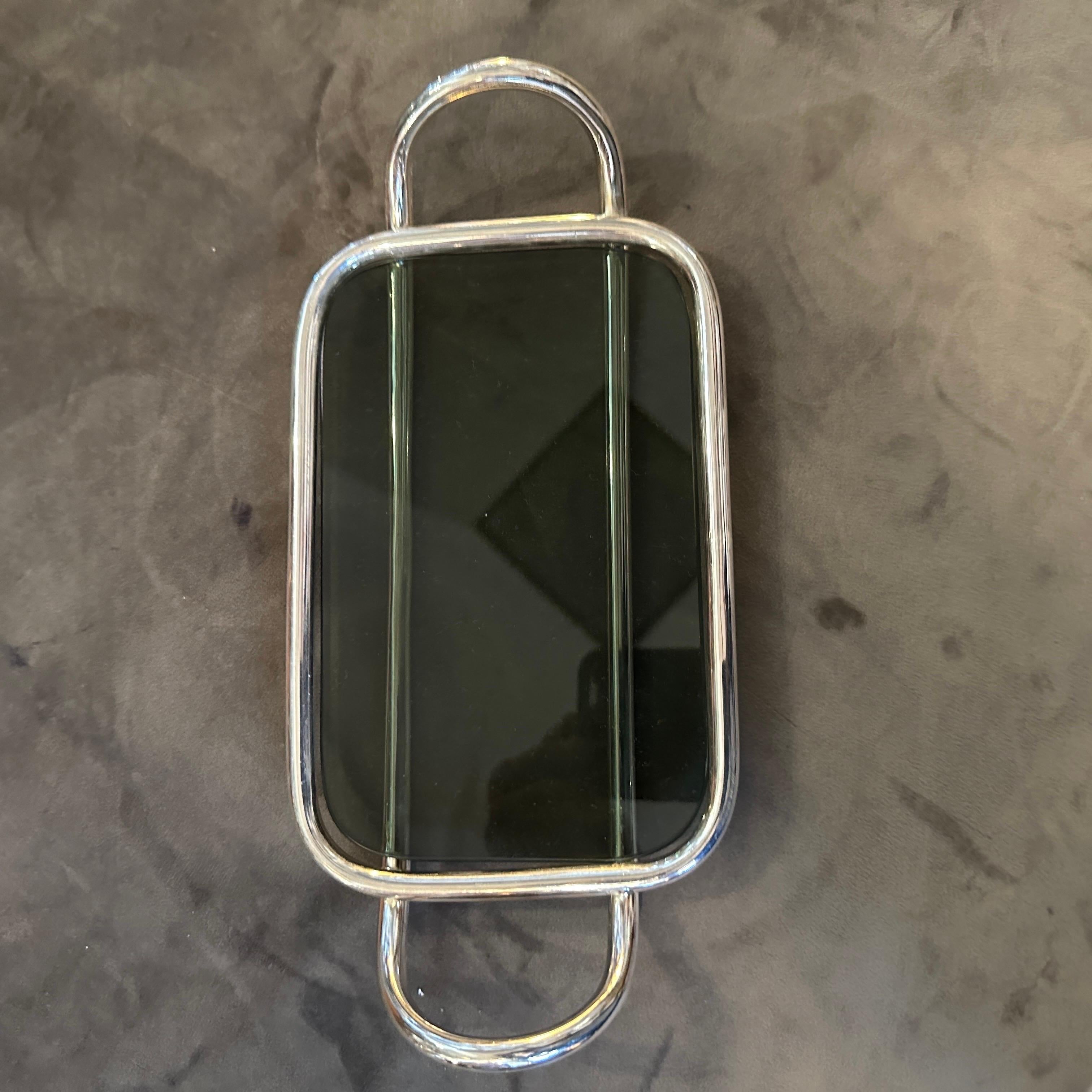 Modernistisches Lino Sabattini-Buttertablett aus versilbertem und dunkelgrauem Glas, 1990er Jahre im Zustand „Gut“ im Angebot in Aci Castello, IT