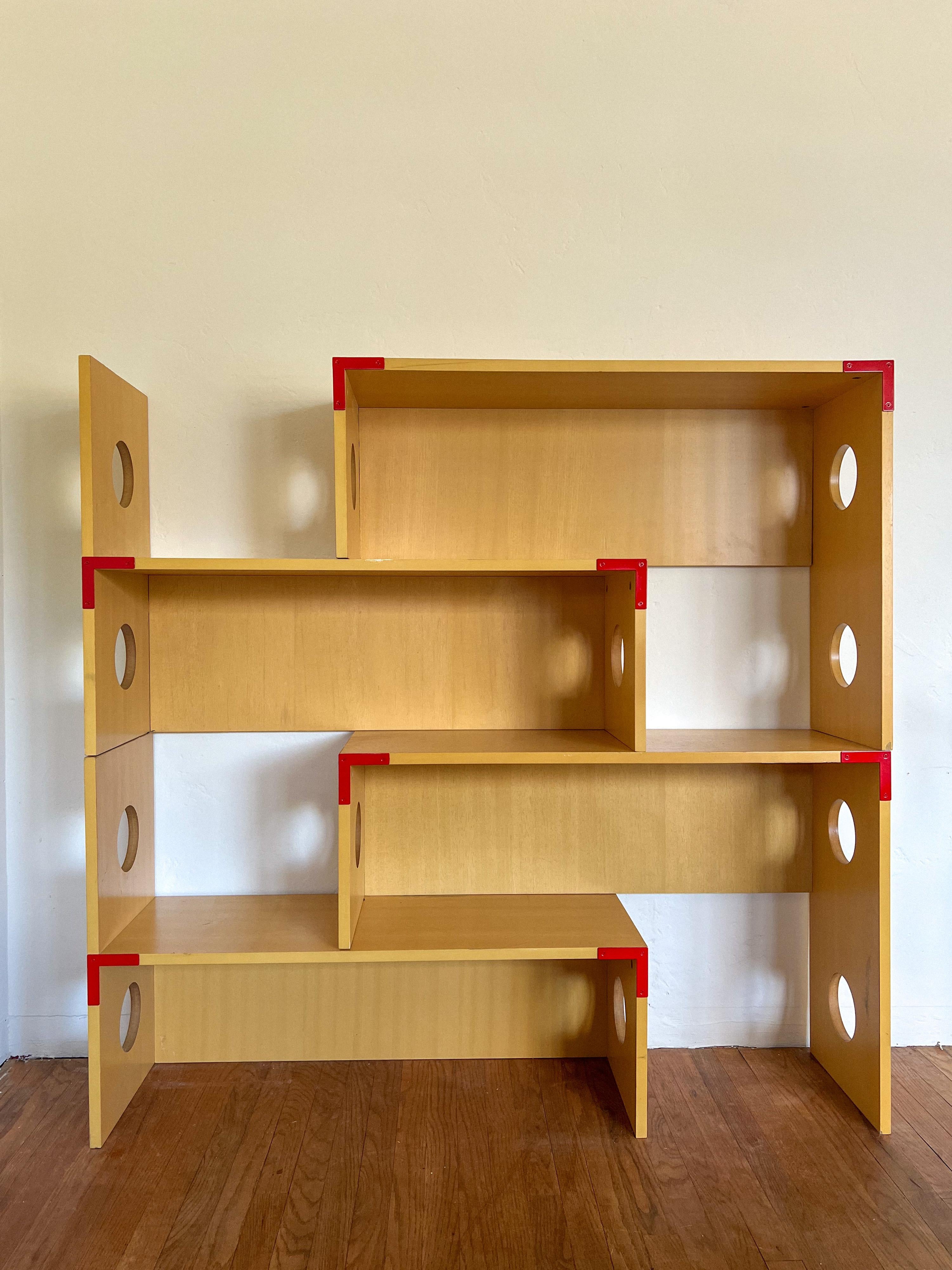 Estantería modular postmoderna de abedul de los años 90 al estilo de Philippe Starck Estadounidense en venta
