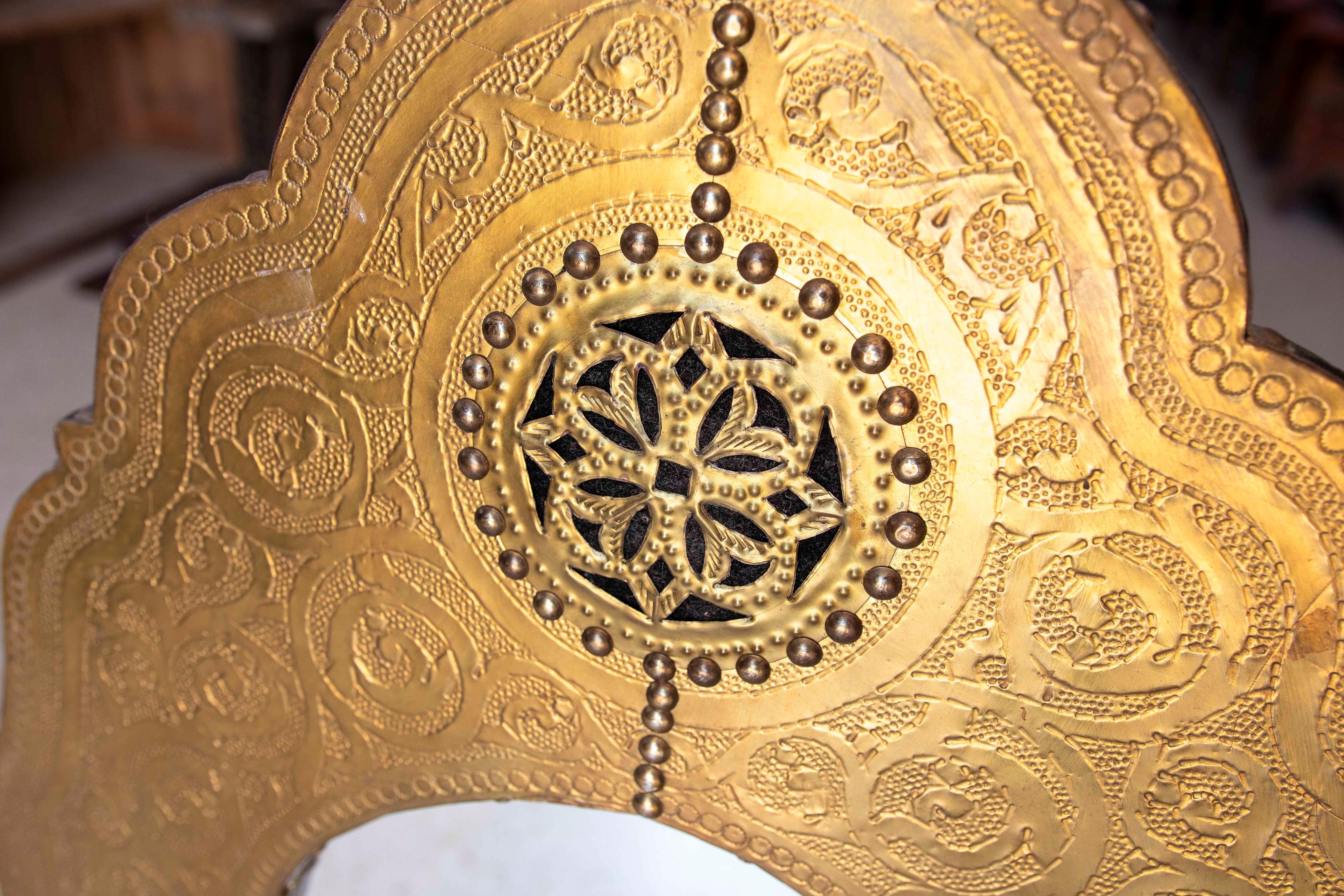 1990s Moorish Syle Gilded Metal Wall Mirror For Sale 6