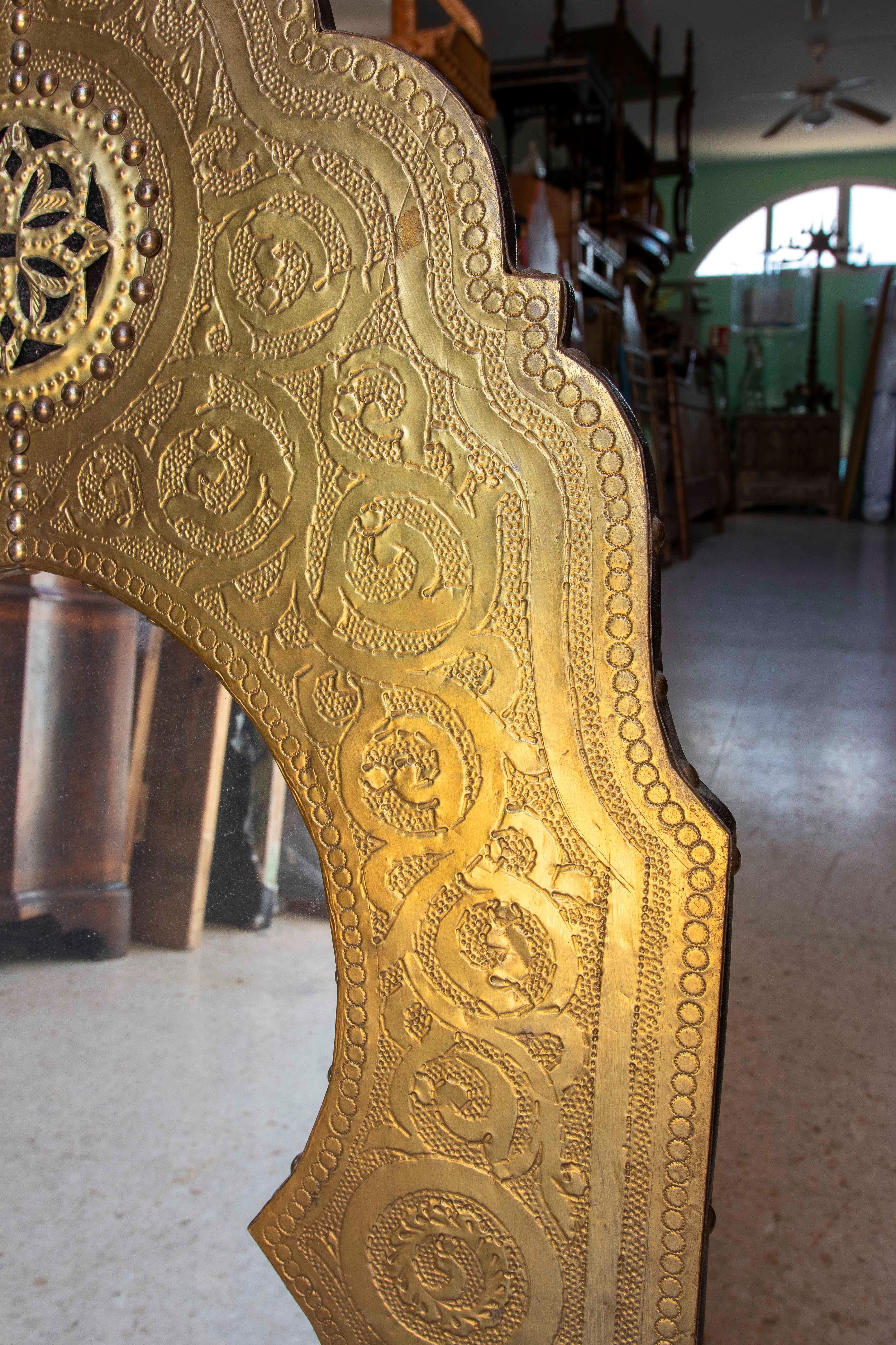 20th Century 1990s Moorish Syle Gilded Metal Wall Mirror For Sale