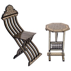 1990er Jahre Marokkanischer Stil Intarsien-Klapptisch und Stuhl
