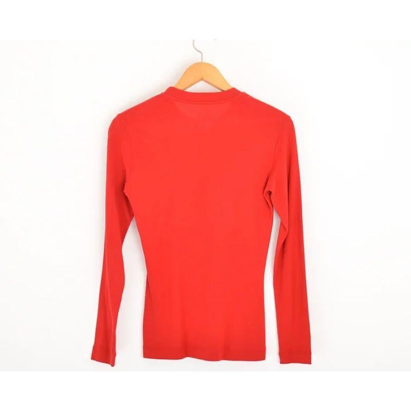 1990er Moschino ' Apple Mac' Rotes langärmeliges T-Shirt mit Parody-Logo für Damen oder Herren im Angebot