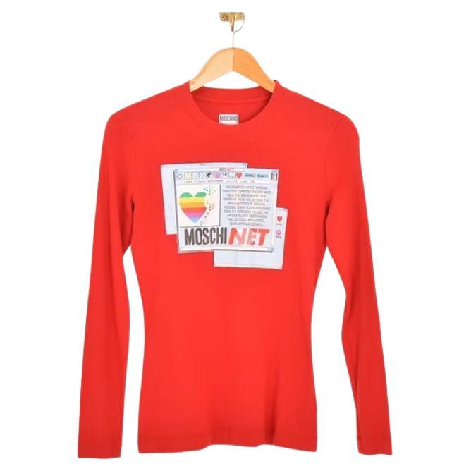 1990er Moschino ' Apple Mac' Rotes langärmeliges T-Shirt mit Parody-Logo im Angebot