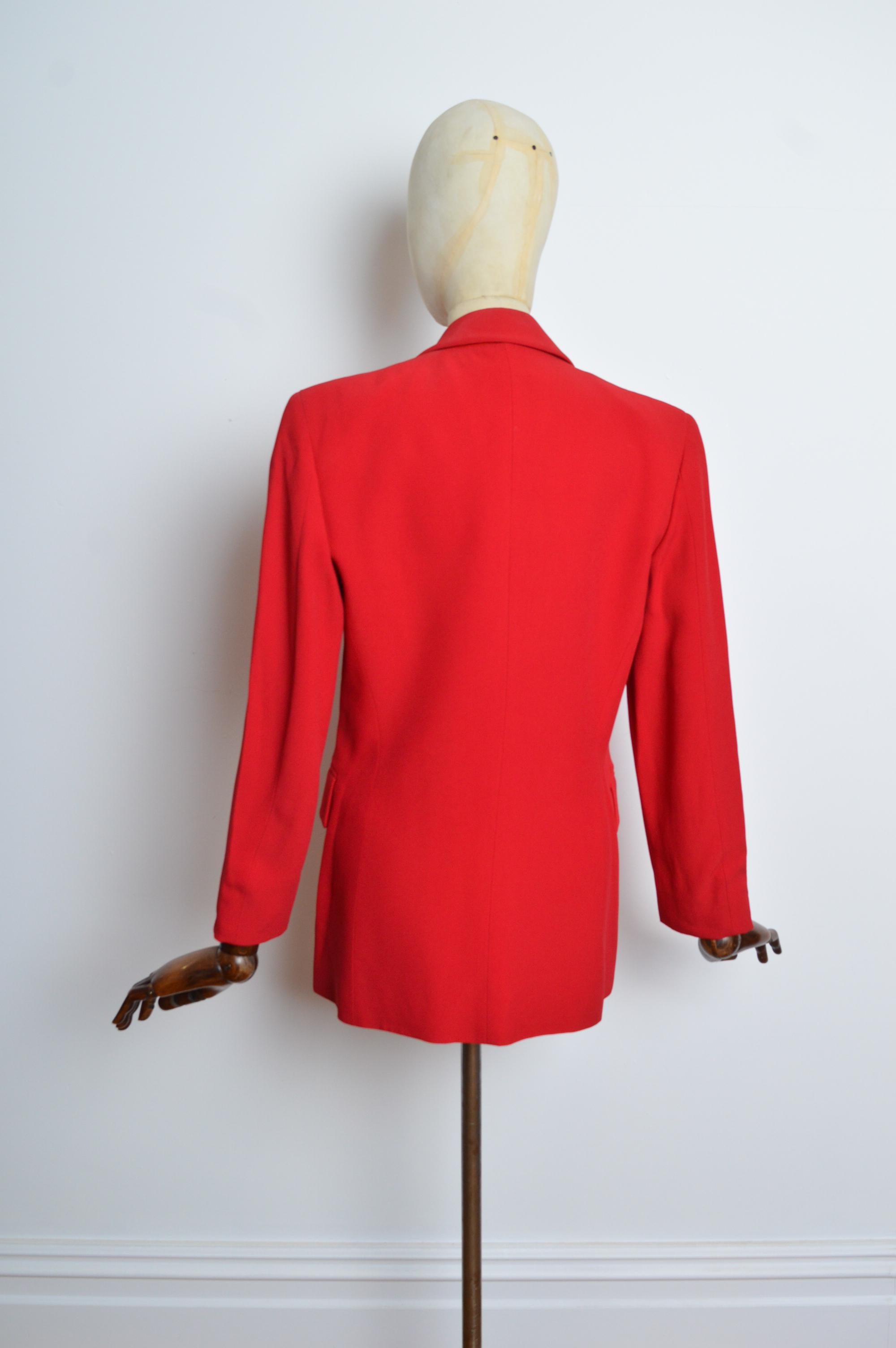 1990's MOSCHINO Cheap & Chic Plain Red Heart Double Breasted Blazer - Jacket For Sale 6