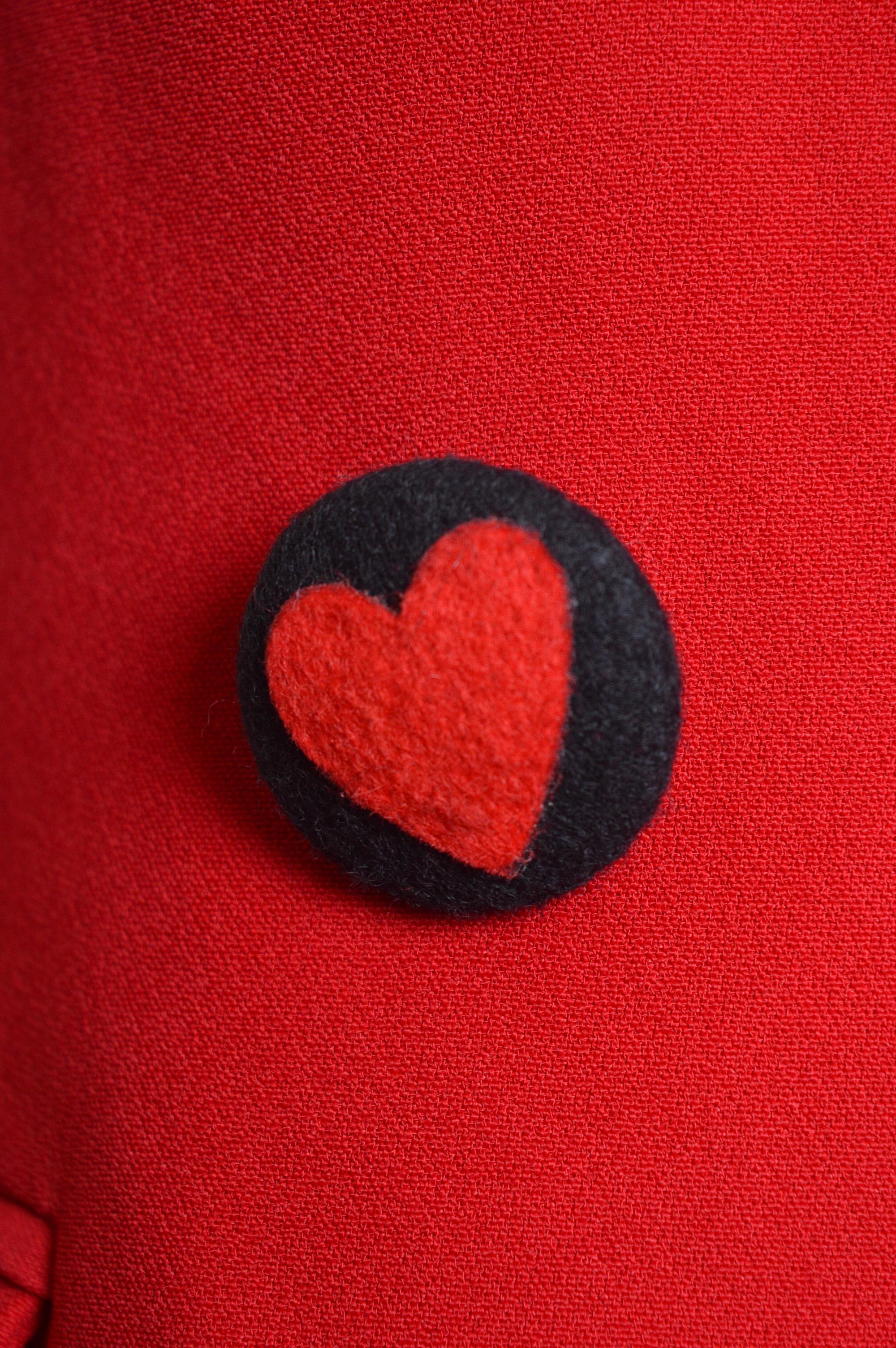 1990's MOSCHINO Cheap & Chic Plain Red Heart Double Breasted Blazer - Jacket For Sale 1