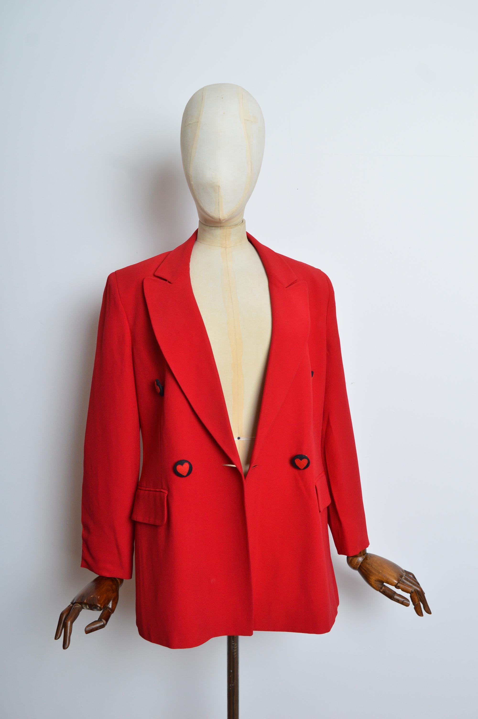 1990's MOSCHINO Cheap & Chic Plain Red Heart Double Breasted Blazer - Jacket For Sale 3