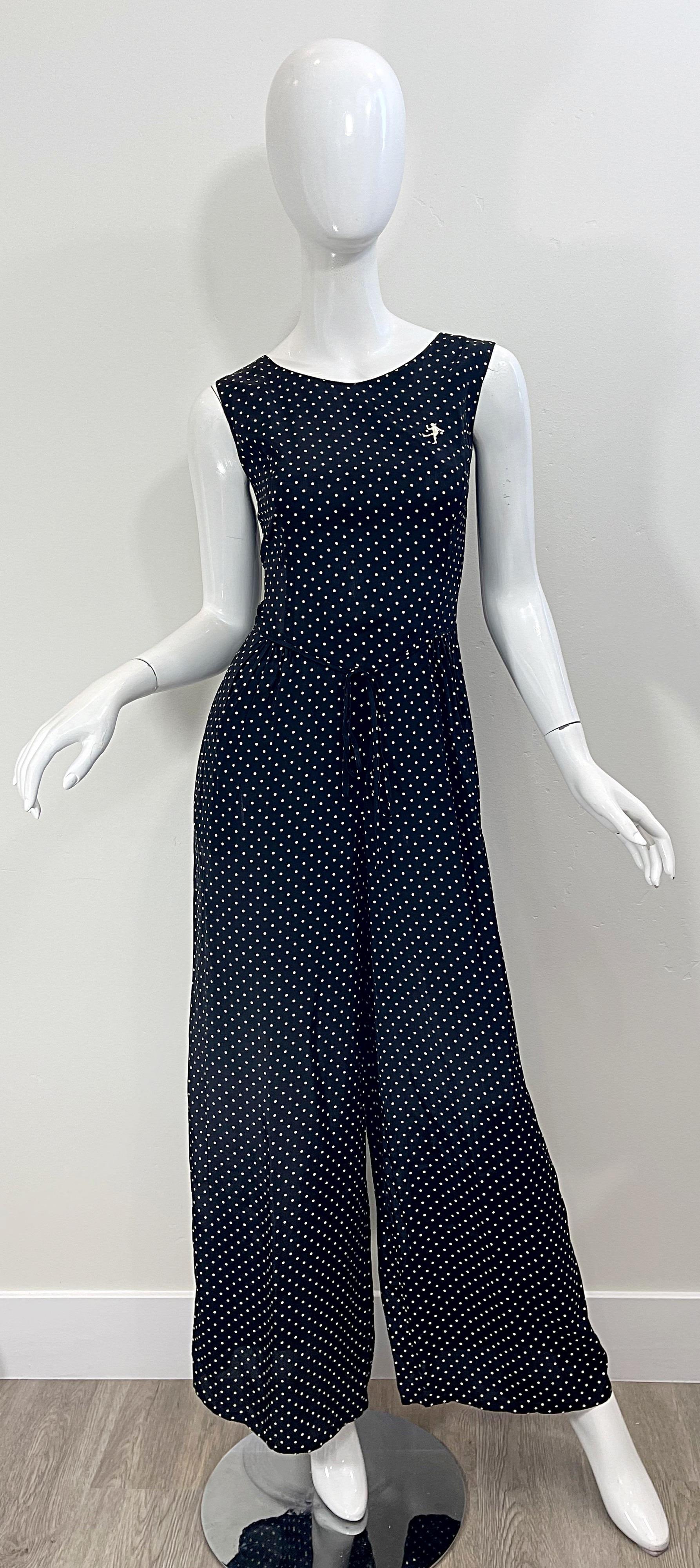 1990s Moschino Cheap & Chic Size 8 / 10 Popeye Olive Oyl Black White Jumpsuit For Sale 9