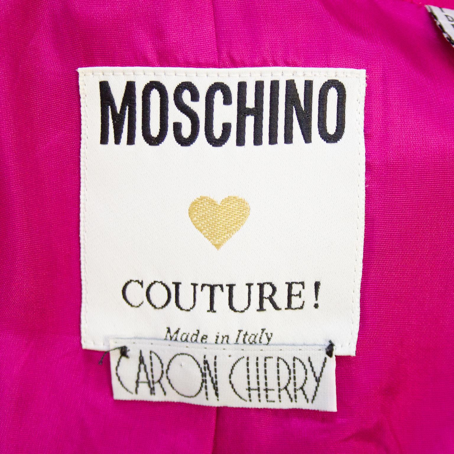 Moschino Couture des années 1990 ! Ensemble gilet et jupe fuchsia  en vente 1