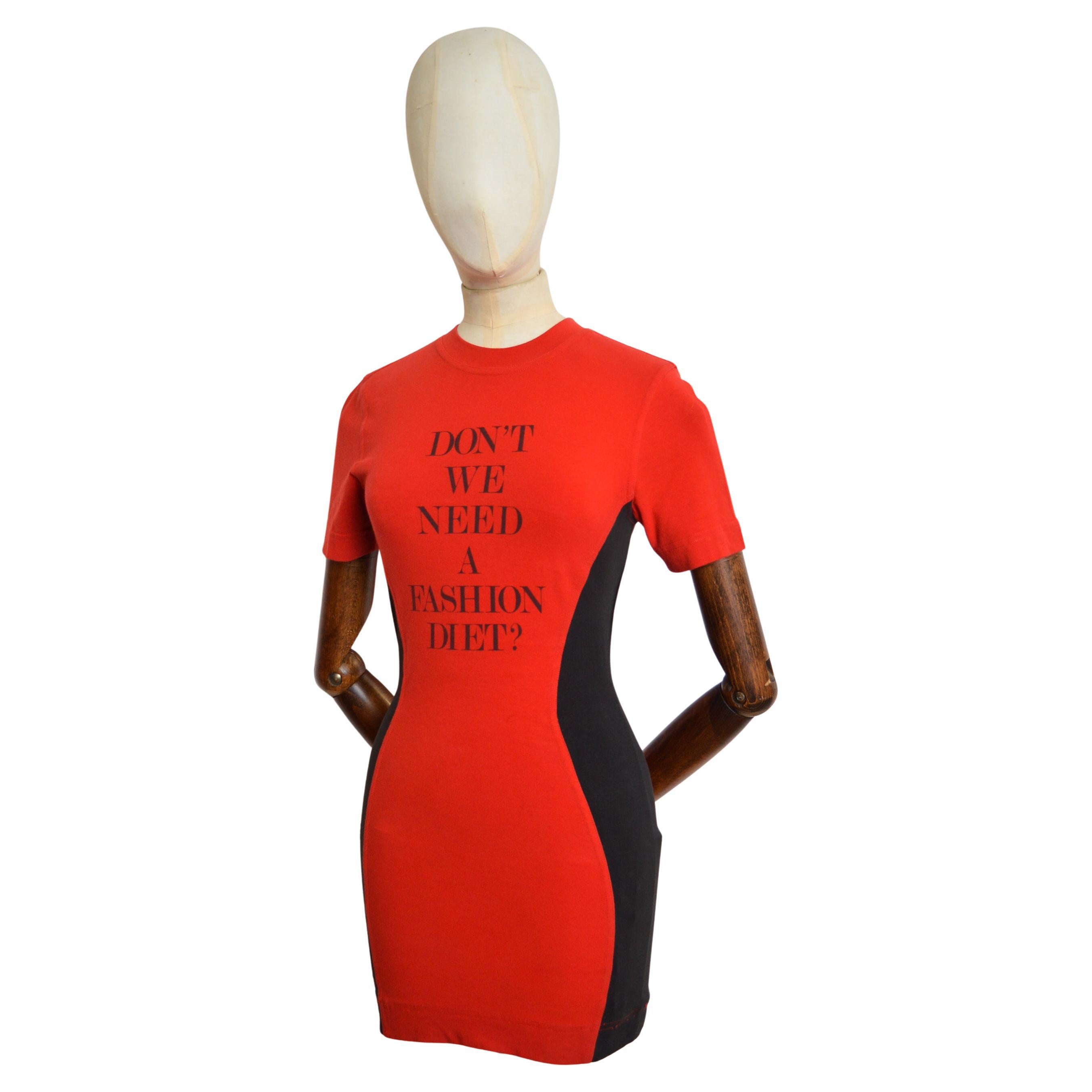 1990's MOSCHINO Don’t we need a Fashion Diet Slogan red Body con mini dress For Sale