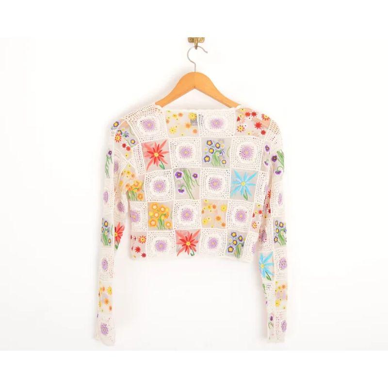 1990's Moschino Floral Crochet Cropped Patchwork embroidered Cardigan In Excellent Condition In Sheffield, GB