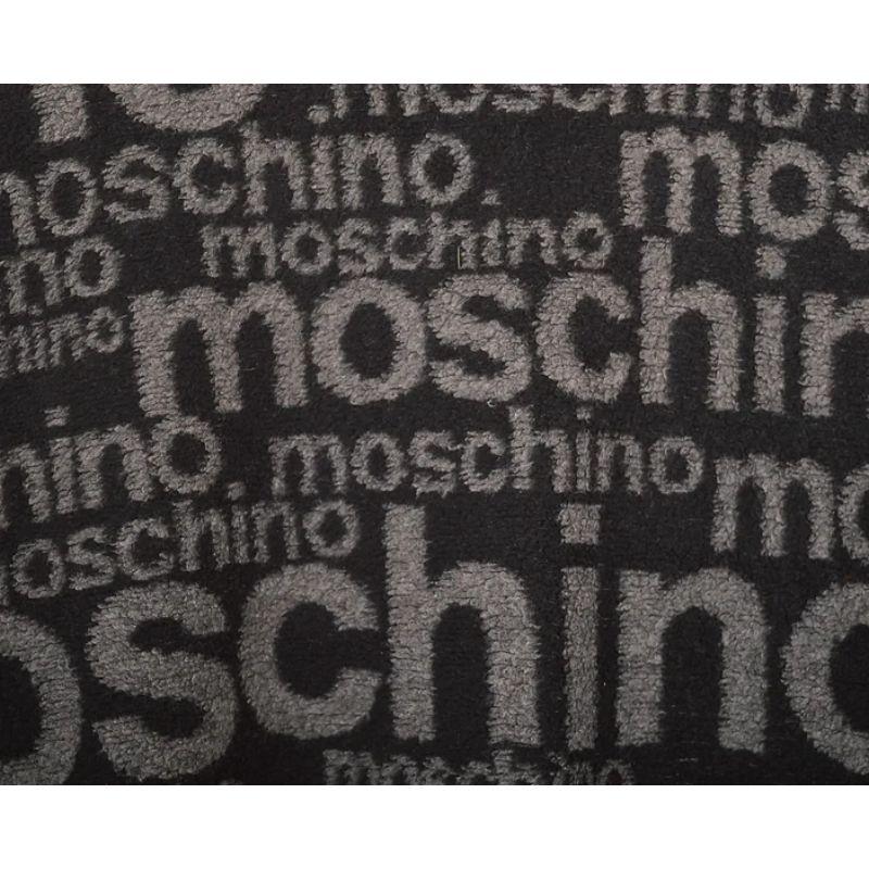 1990's Moschino 'Off Key' Long Sleeve Fleece Top Sweater in Black and Grey In Good Condition For Sale In Sheffield, GB
