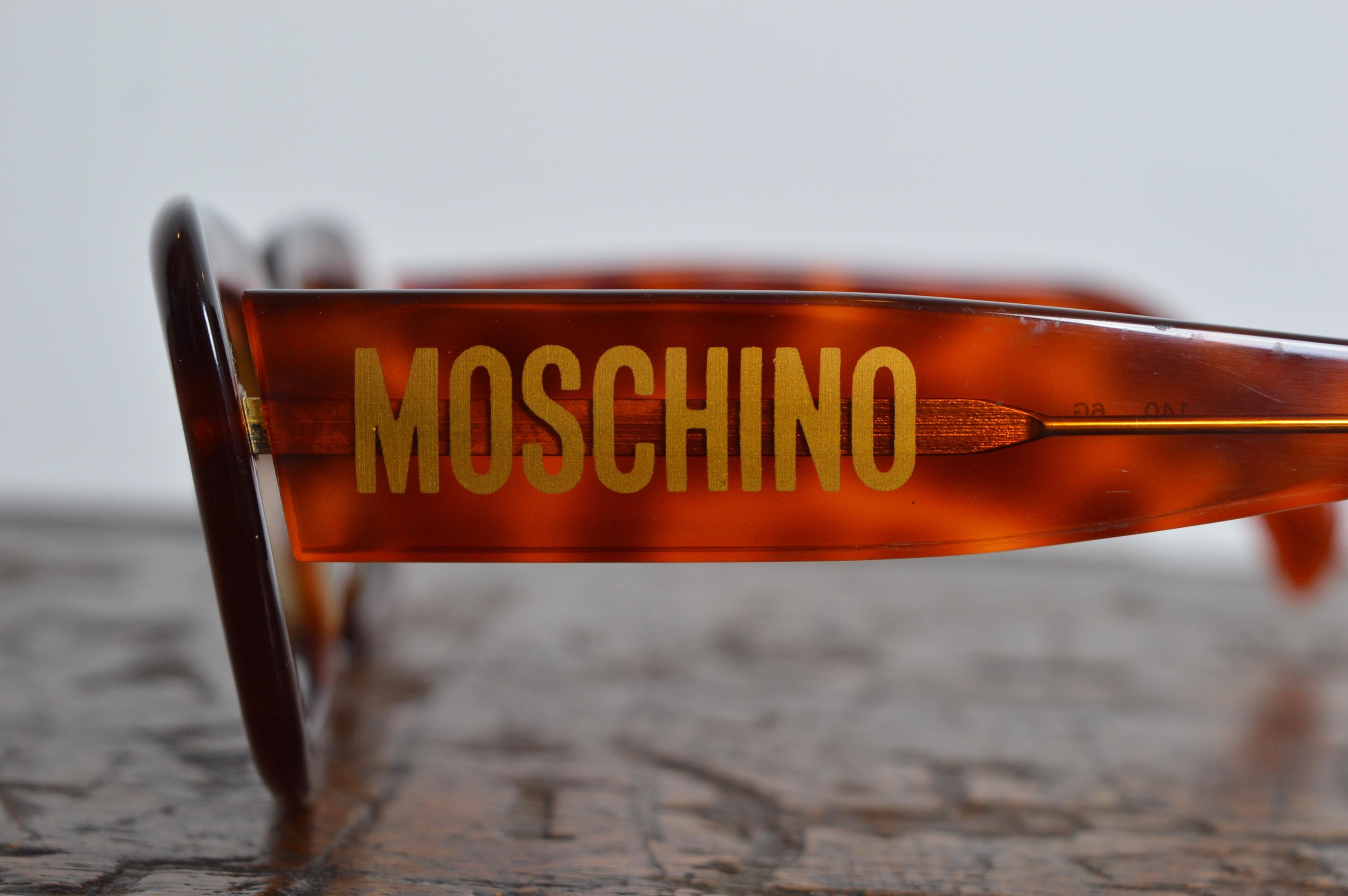 1990er Moschino Persol Occhialli Schildpatt-Schildkrötenpanzer quadratische ovale Schirm-Sonnenbrille - Sonnenbrille für Damen oder Herren im Angebot