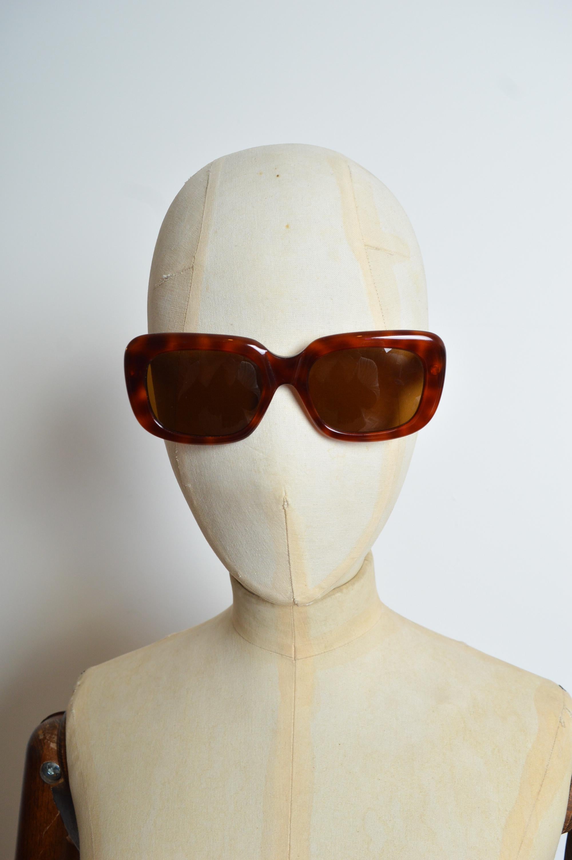 1990er Moschino Persol Occhialli Schildpatt-Schildkrötenpanzer quadratische ovale Schirm-Sonnenbrille - Sonnenbrille im Angebot 4