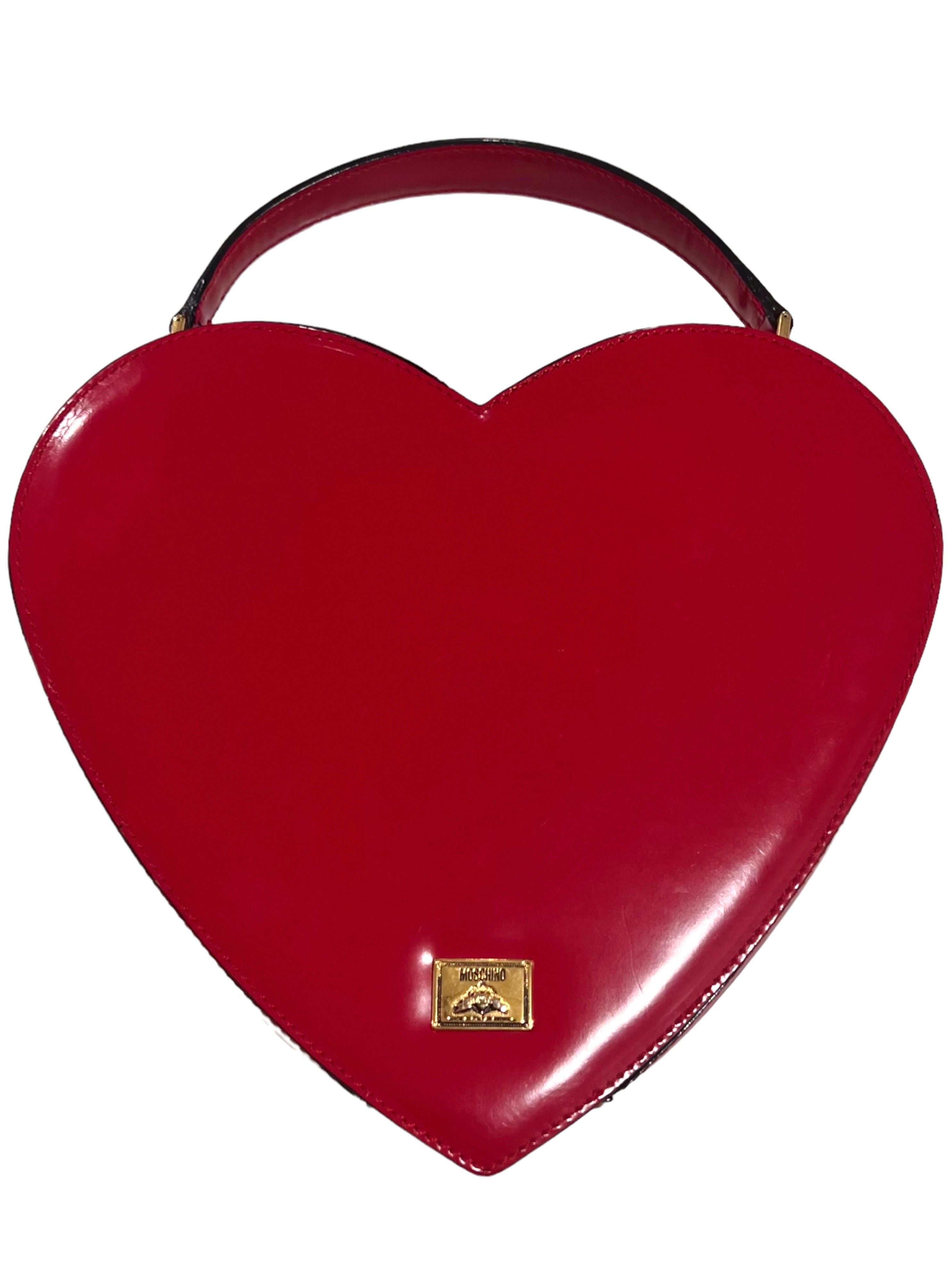 1990's Moschino Red Leather Heart Bag seen on The Nanny In Good Condition In Concord, NC