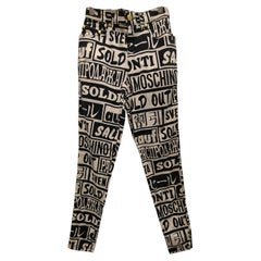 1990er Moschino "Sales" Schwarz-weiße Hose in Größe 42 it