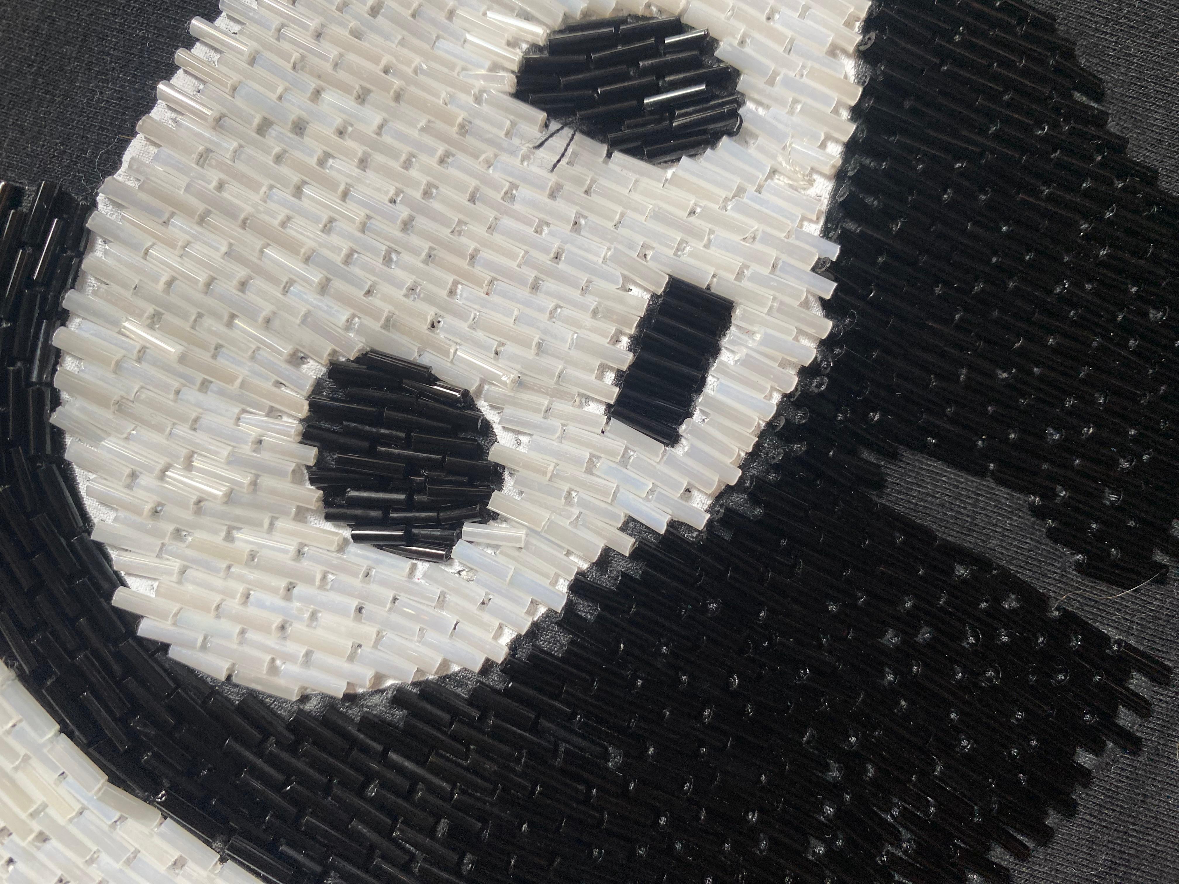 1990s Moschino Sequin Panda T Shirt In condizioni buone in vendita a London, GB