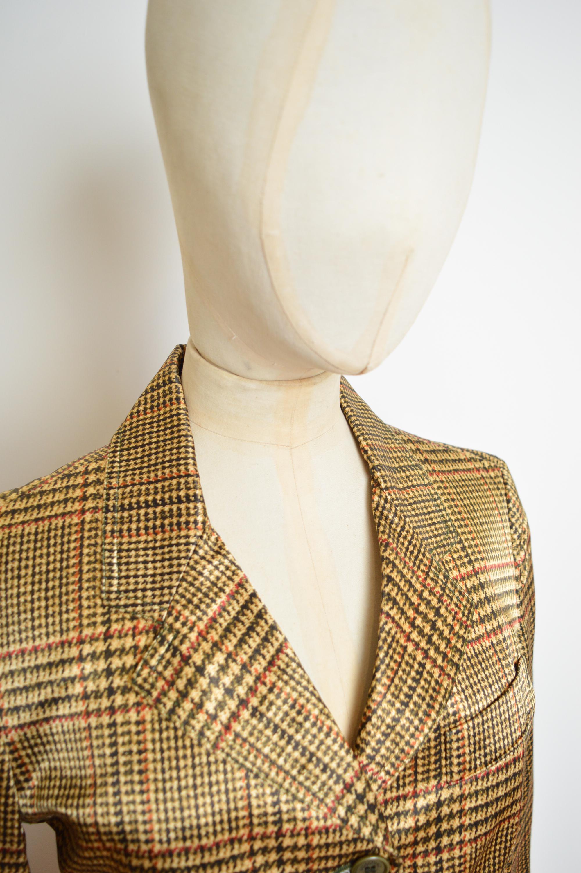 De las mujeres 1990's MOSCHINO trompe l'œil Gold tweed Weave print Satin Blazer suit Jacket en venta