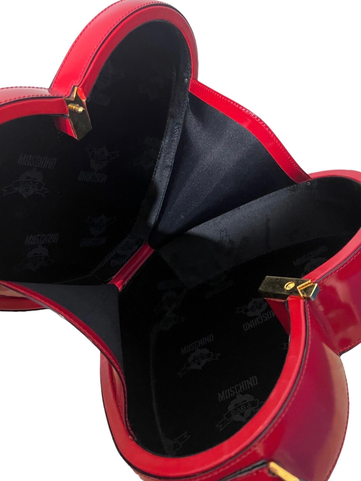1990’s Moschino Vintage Red Leather Heart Bag seen on The Nanny For Sale 8