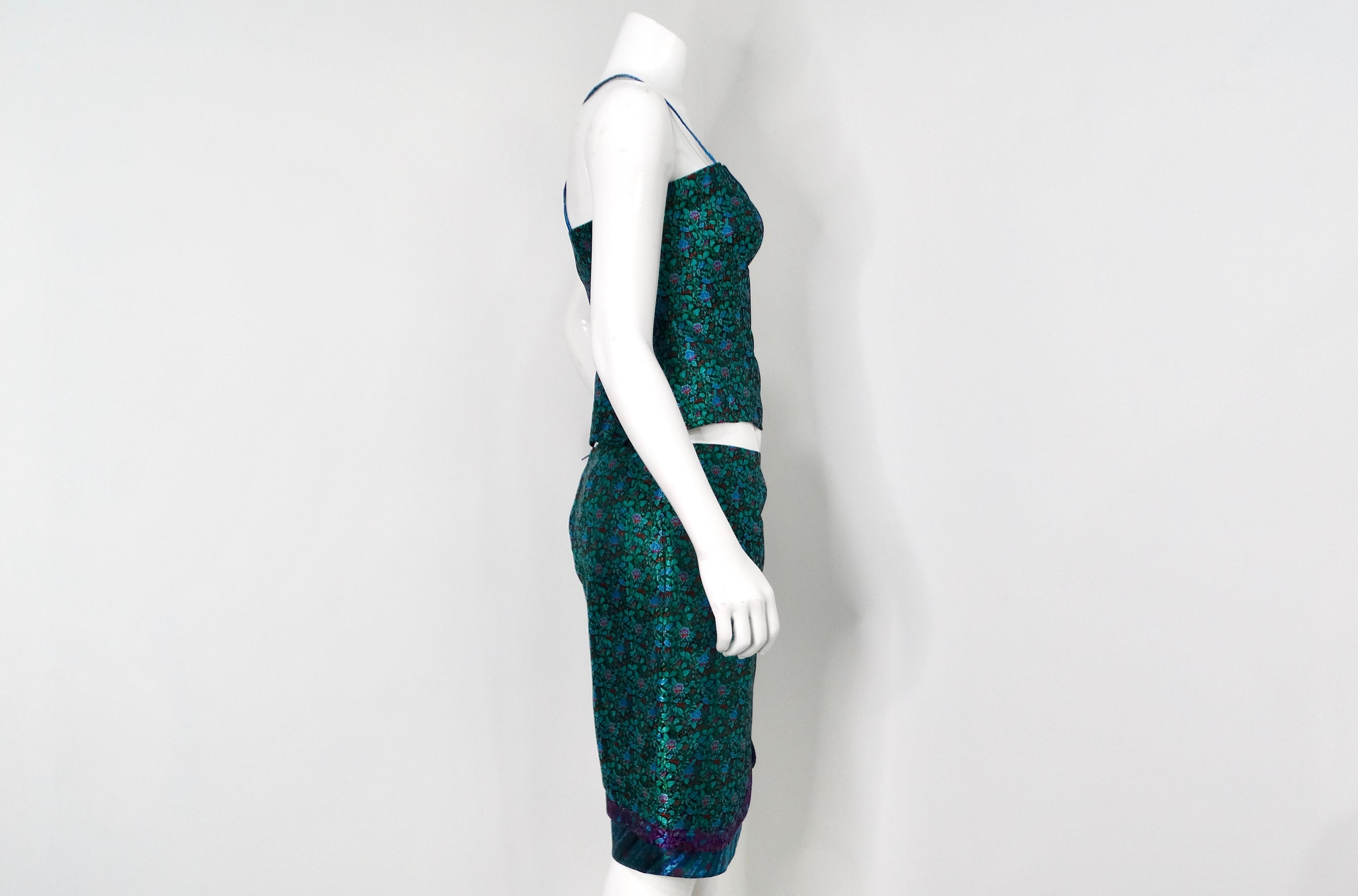 Set top e gonna in broccato con stampa floreale multicolore degli anni '90 in vendita 4