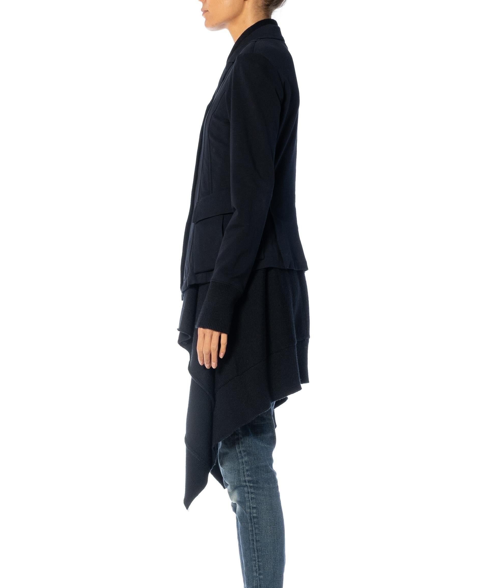 1990S Navy Blue Cotton Coat With Knitted Wool Lining In Excellent Condition For Sale In New York, NY
