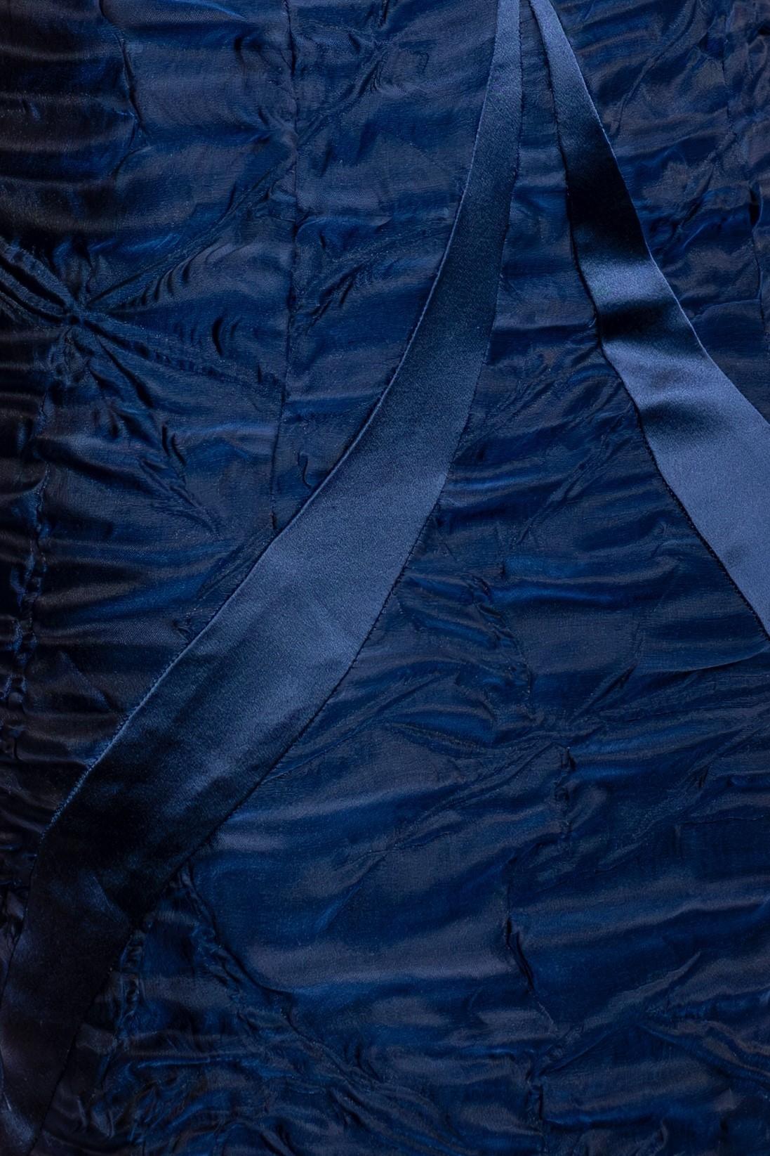 1990S Robe doublée en organza de soie légère charmeuse matelassée bleu marine en vente 3