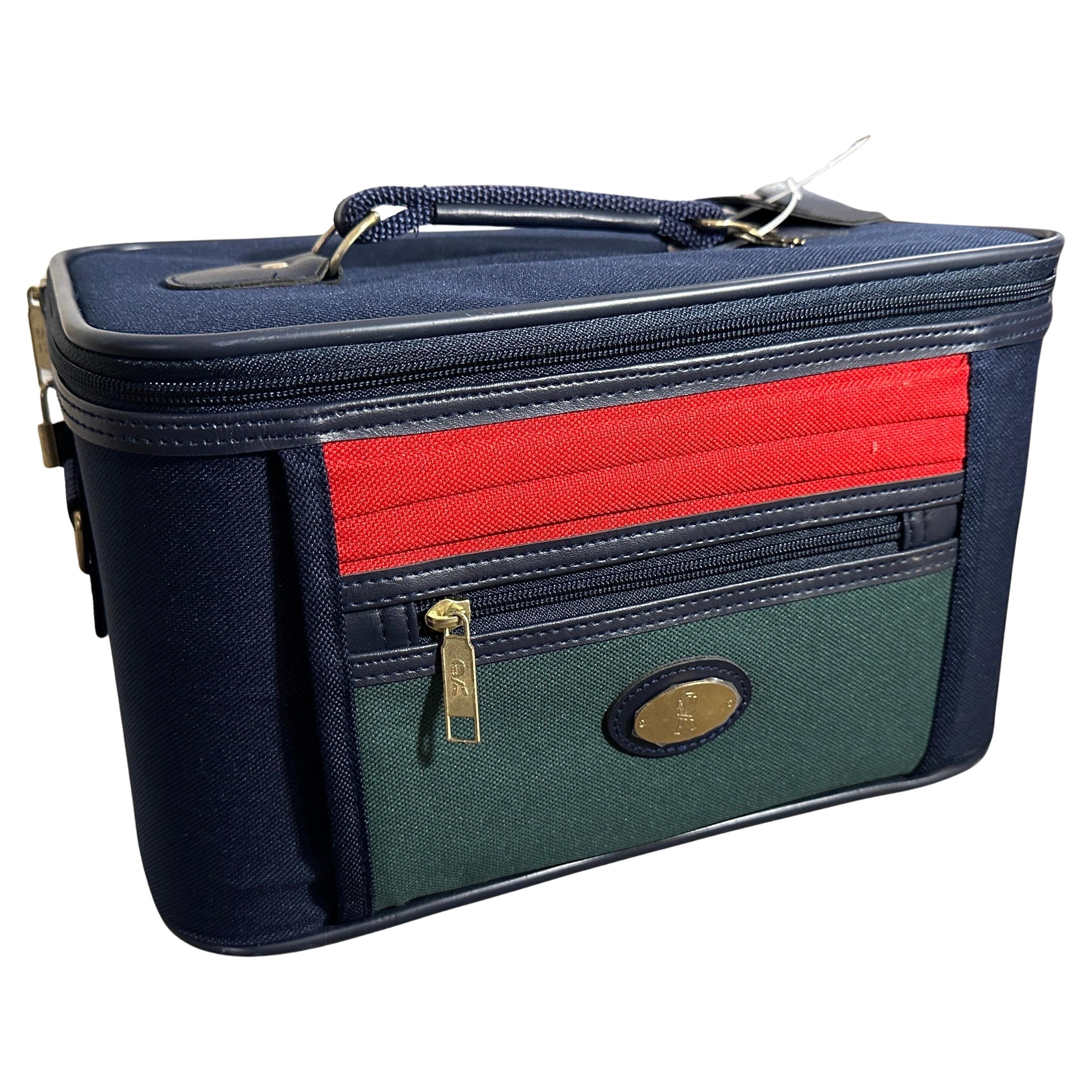 1990 Trousse de beauté en tissu et cuir, jamais utilisée, par Roberta Di Camerino en vente