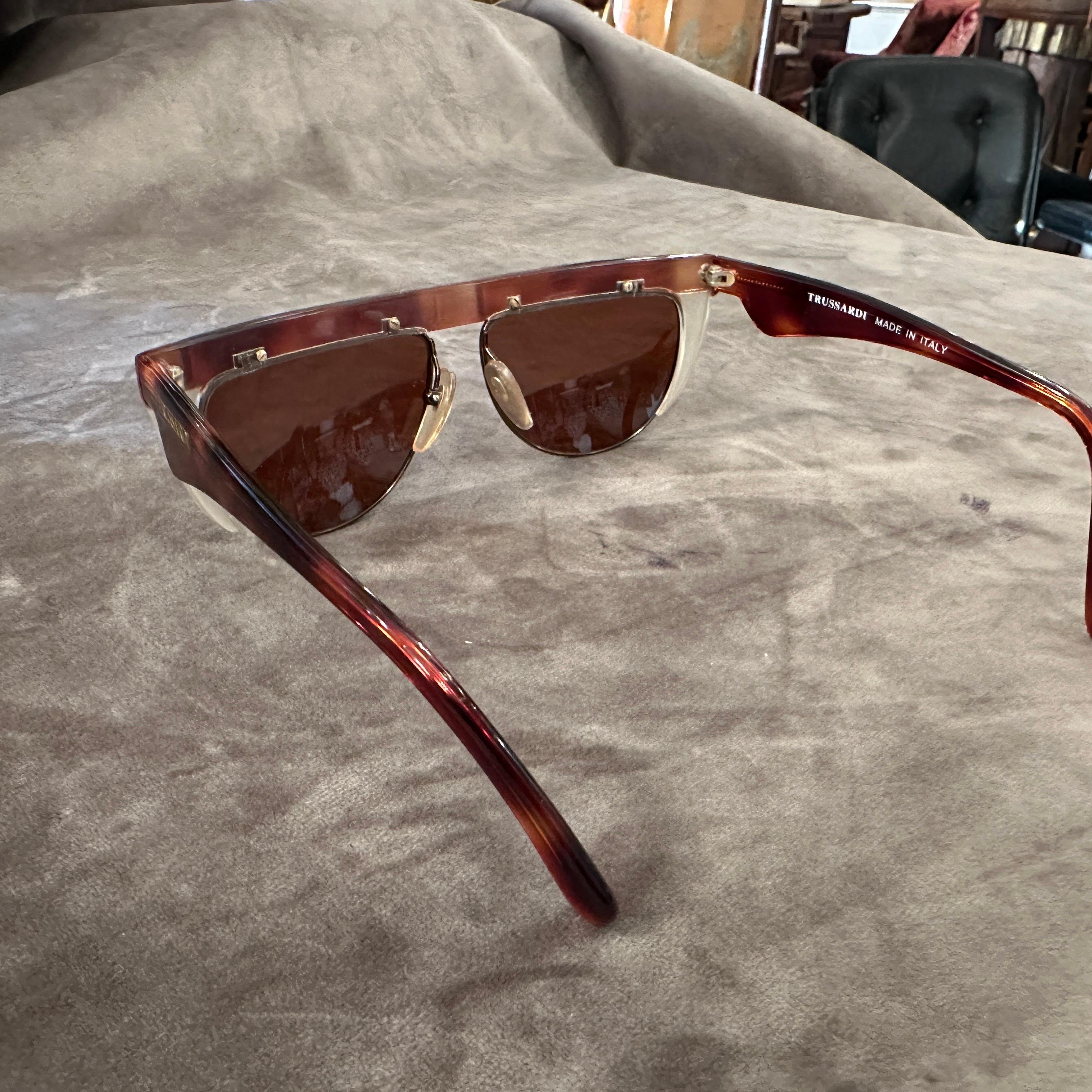 1990 Newer Worn High Quality Italian Sunglasses by Trussardi en vente 8