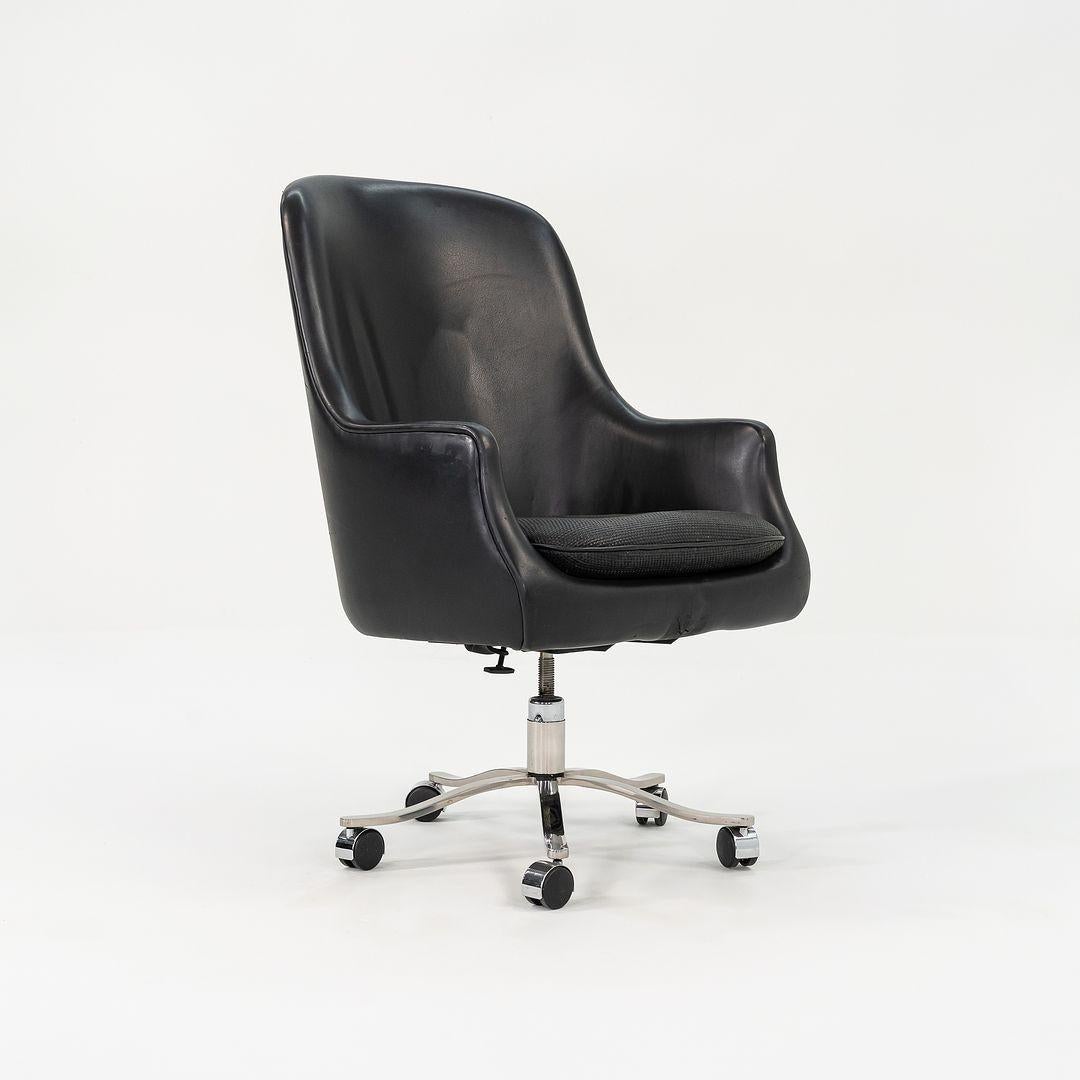 Moderno Sedia direzionale a secchiello Alpha di Nicos Zographos del 1990 in pelle con base lucida in vendita