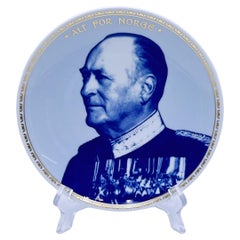 Assiette commémorative du roi norvégien OLAV V des années 1990 "ALT FOR NORGE"