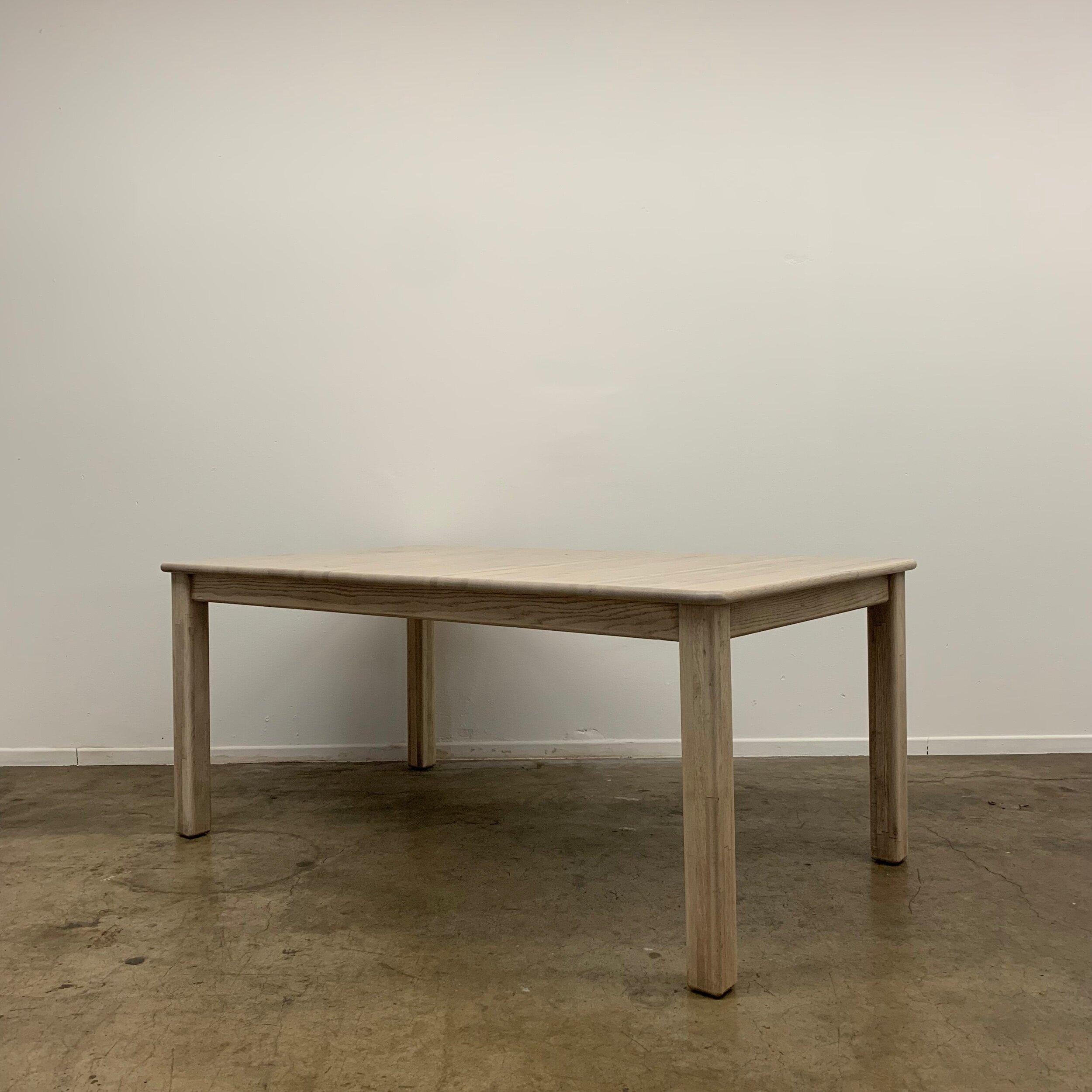 1990s Oak Dining Table 1