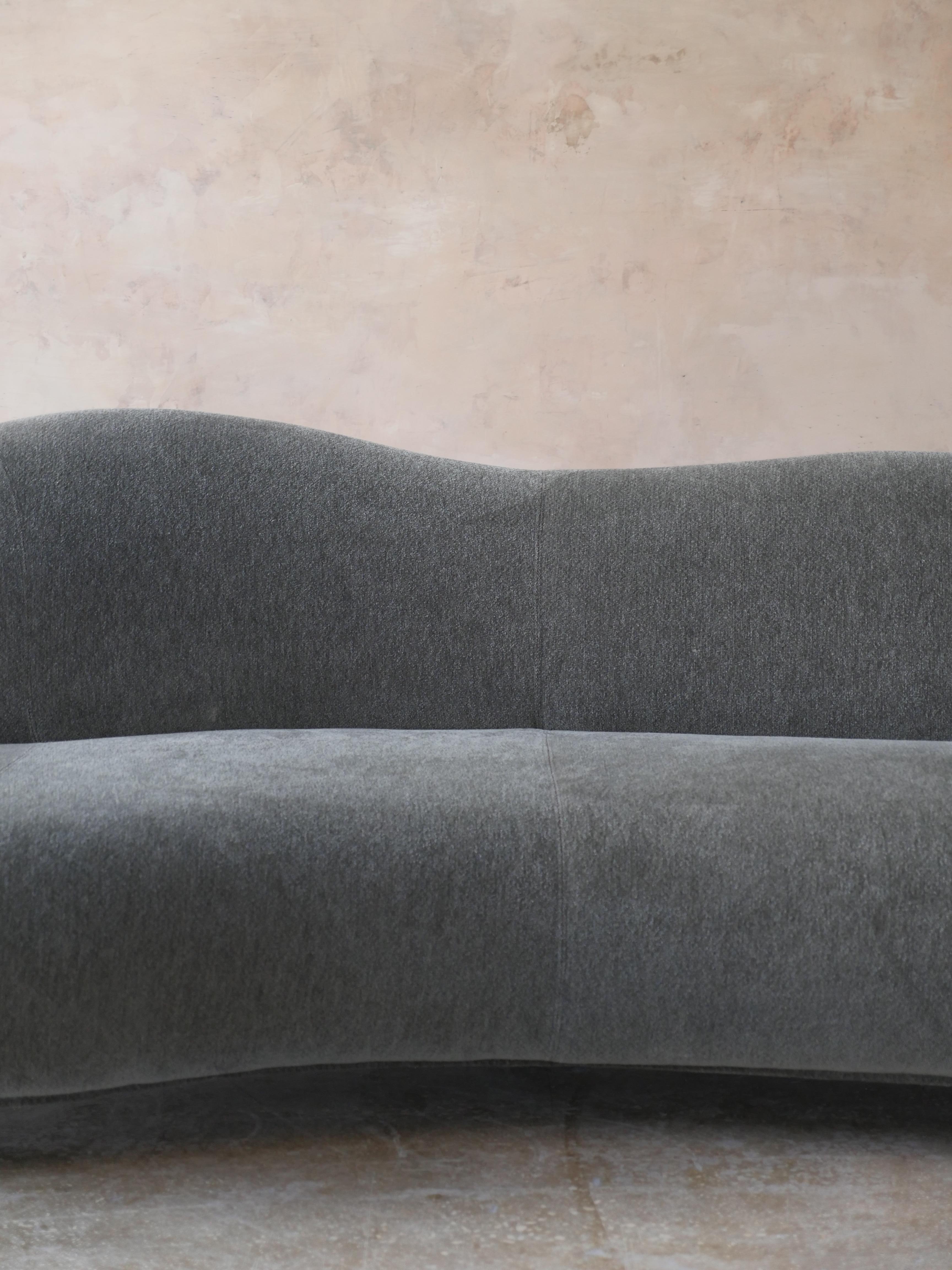 1990s, Organic Form Sofa by Preview 2