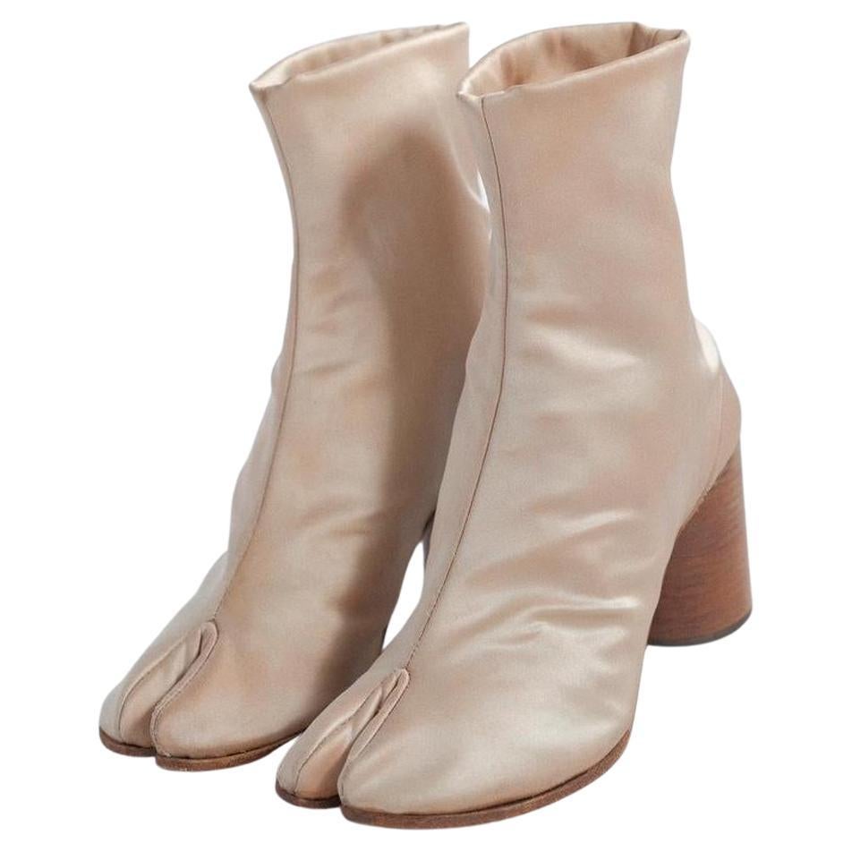 Margiela Tabi Bottes originales des années 1990 en satin doré