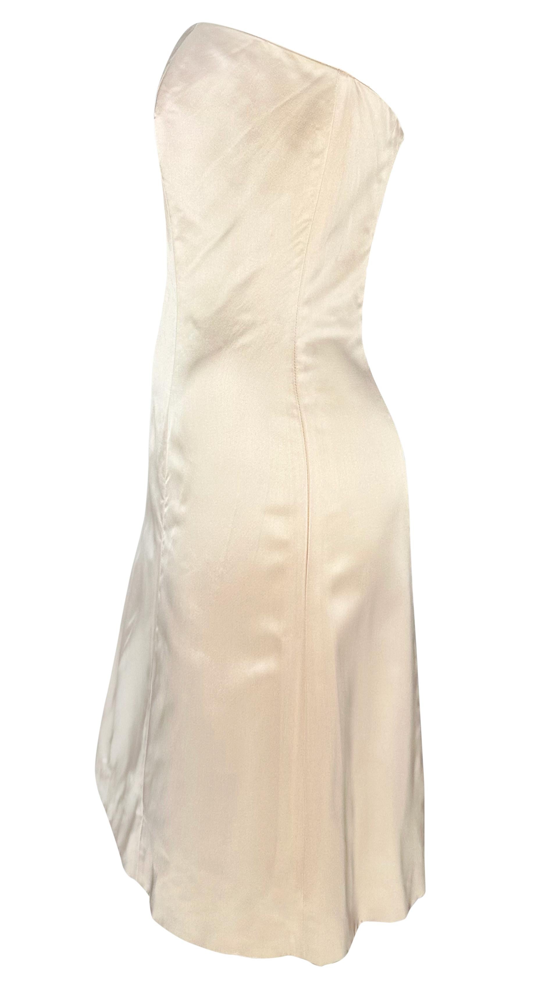 Beige 1990s Oscar de La Renta Pastel Pink Strapless Classic Flare Mini Dress For Sale