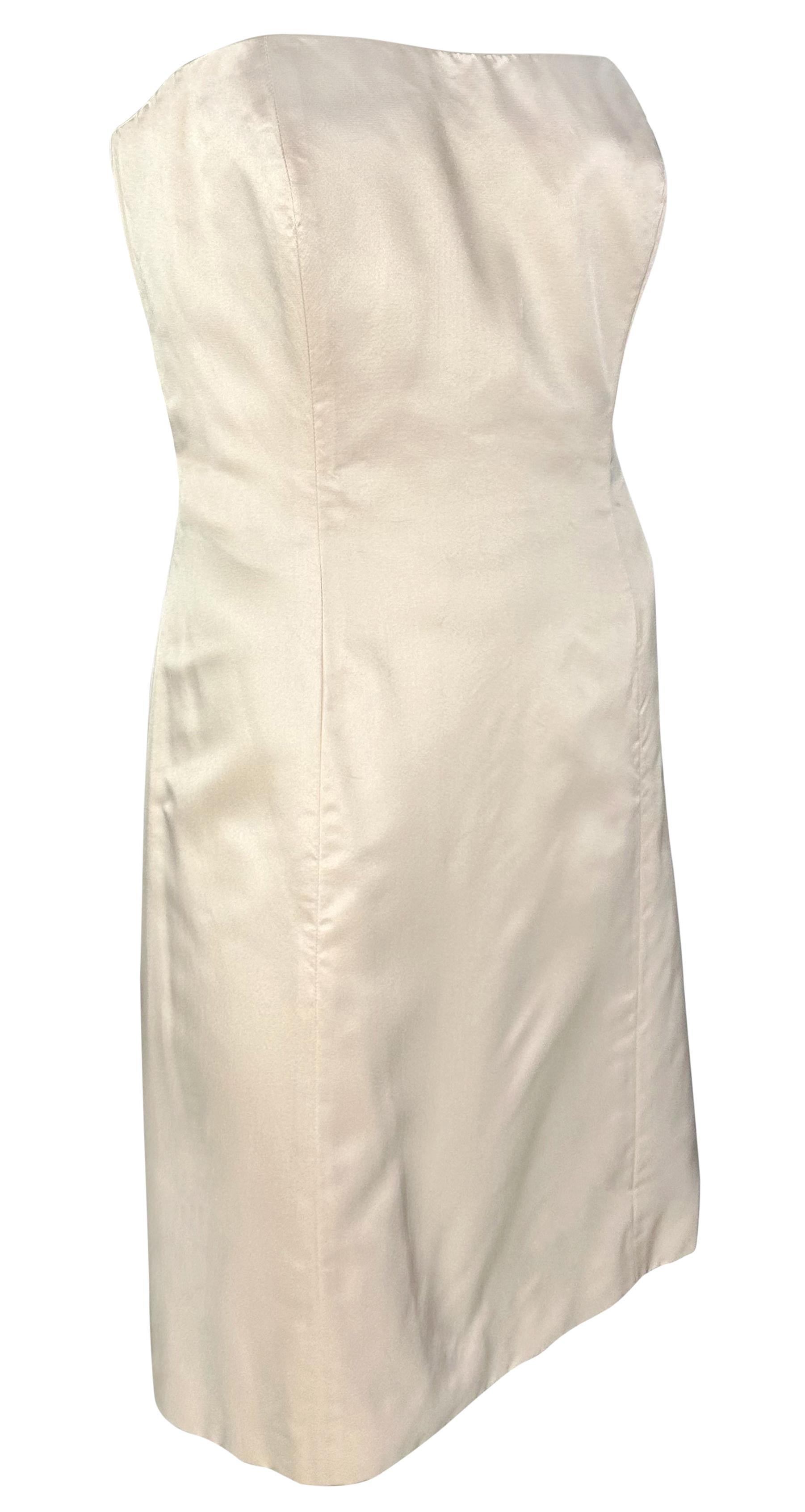 1990s Oscar de La Renta Pastel Pink Strapless Classic Flare Mini Dress For Sale 1