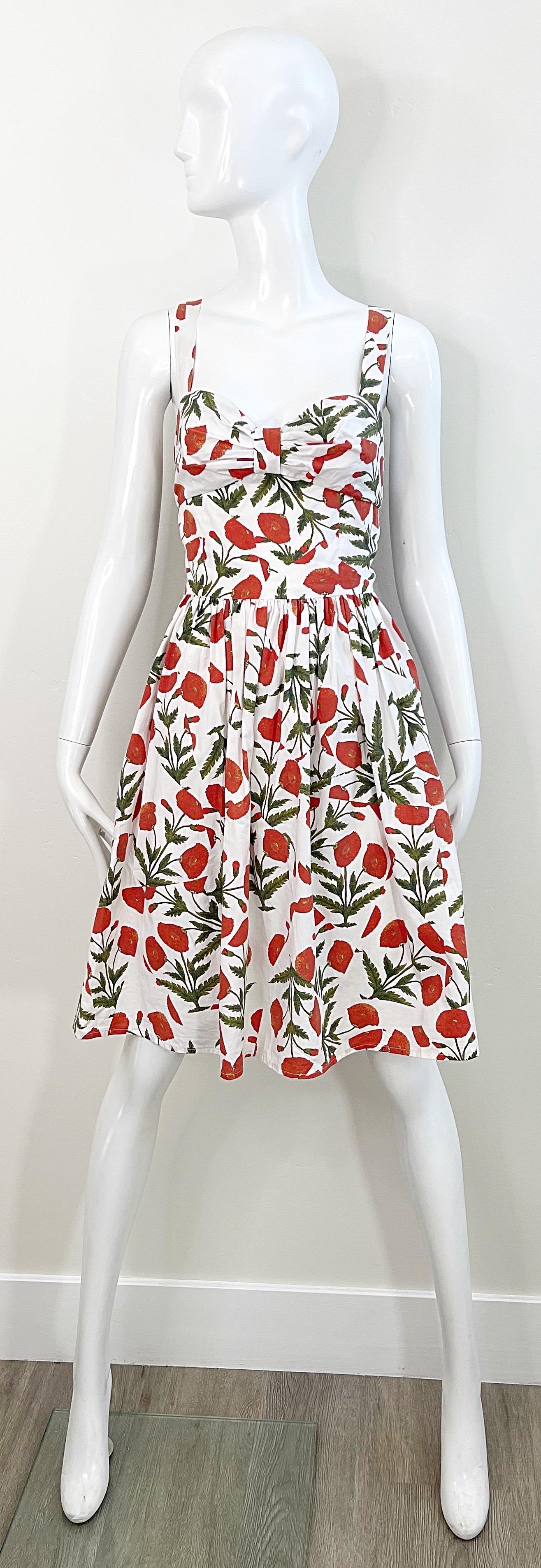 1990s Oscar de la Renta Poppy Print Size 6 Fit & Flare Vintage Cotton 90s Dress For Sale 8